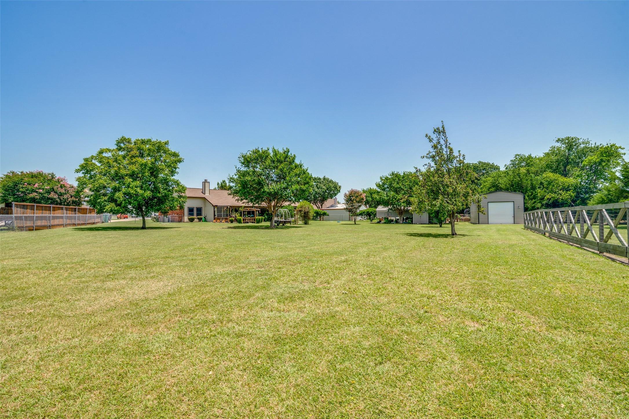 6626 Meadow Ridge Circle