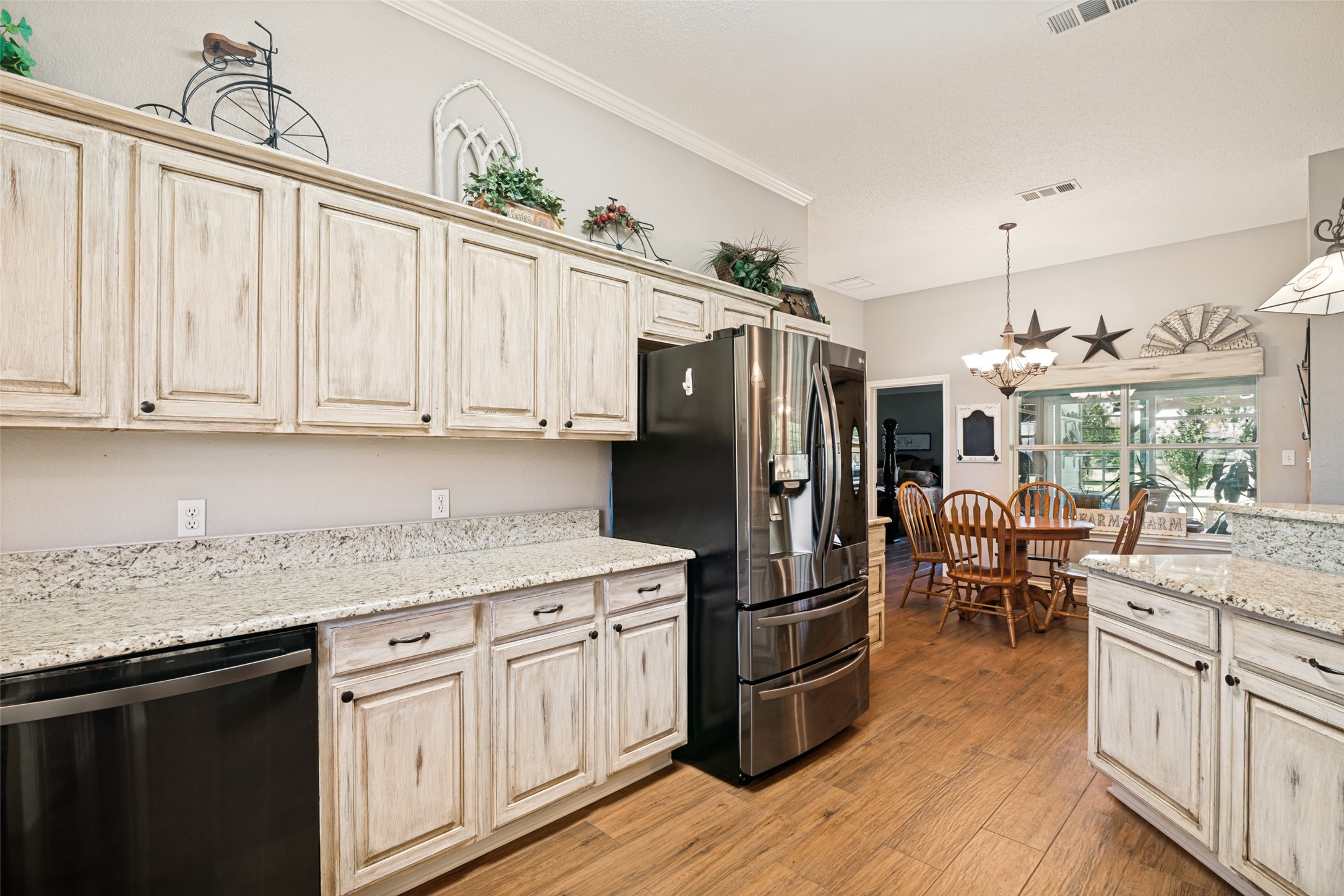 6626 Meadow Ridge Circle