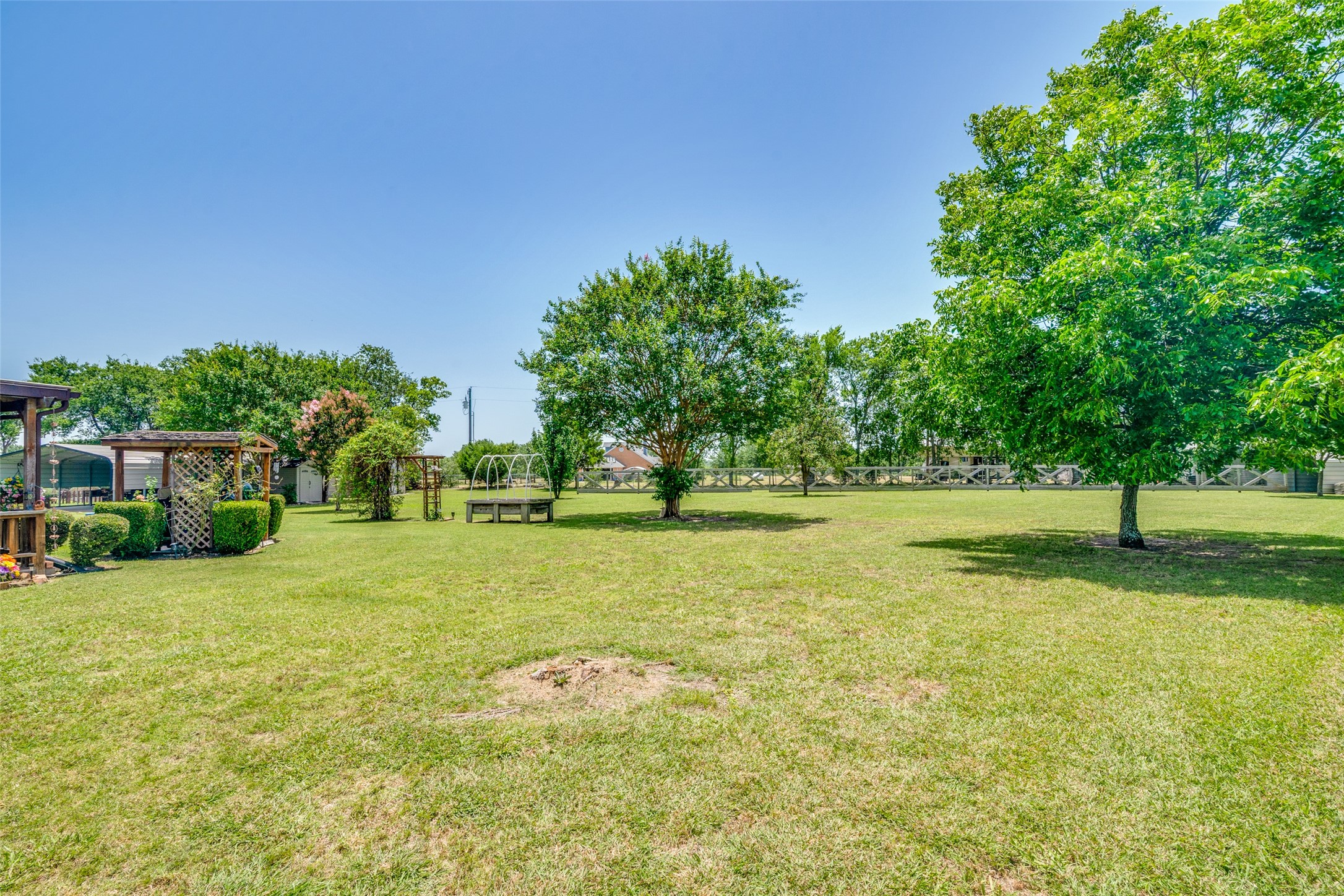 6626 Meadow Ridge Circle