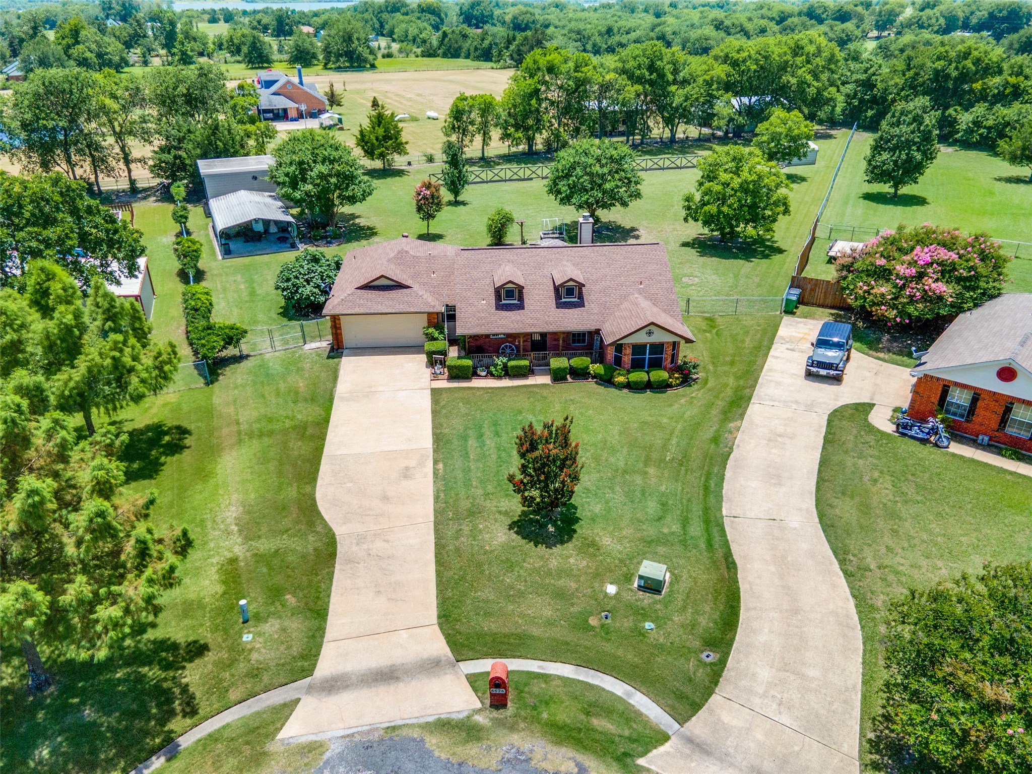 6626 Meadow Ridge Circle