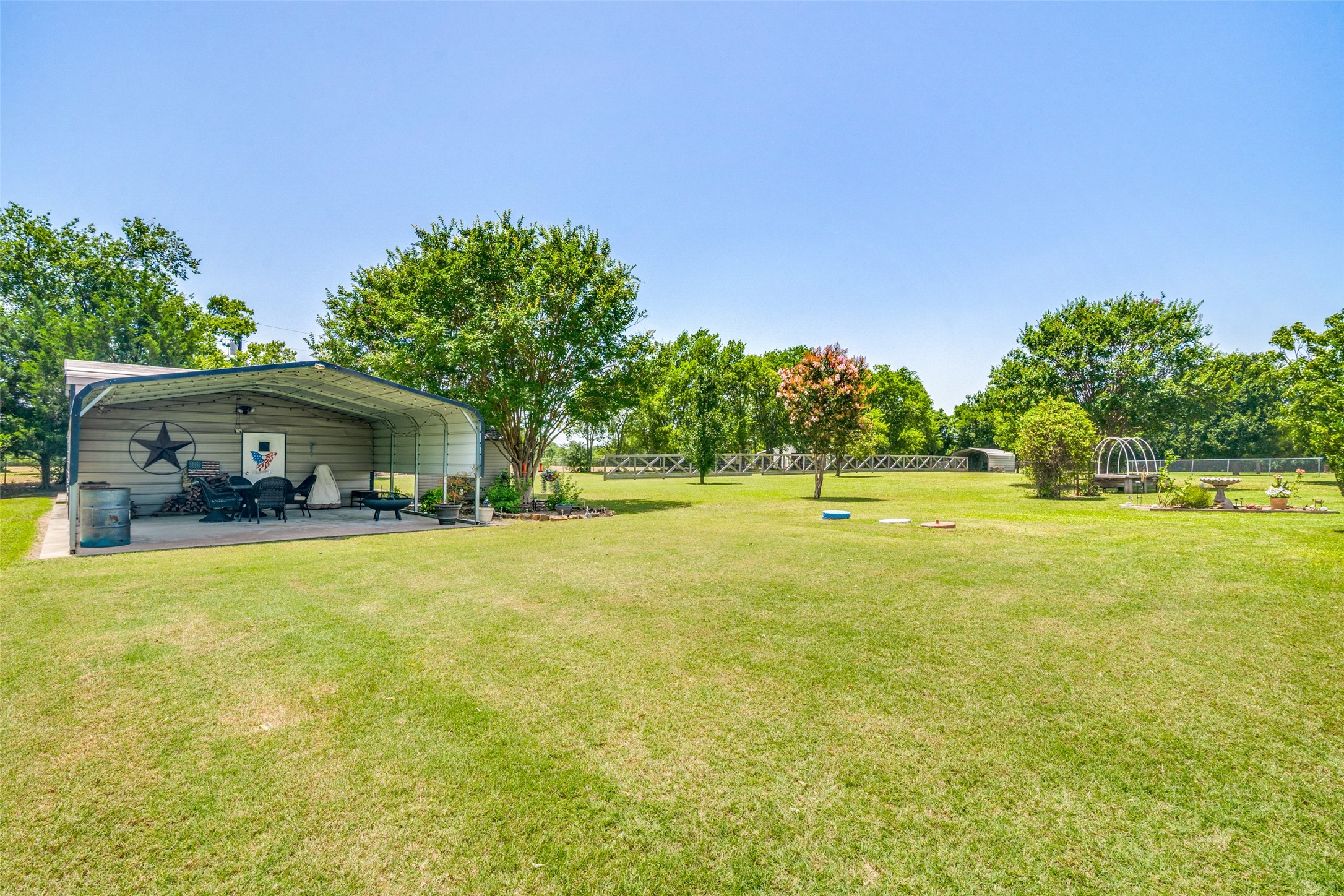6626 Meadow Ridge Circle