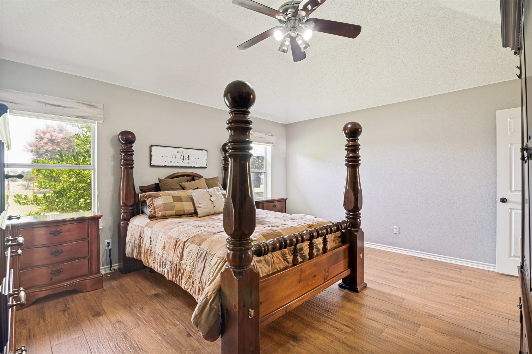 6626 Meadow Ridge Circle