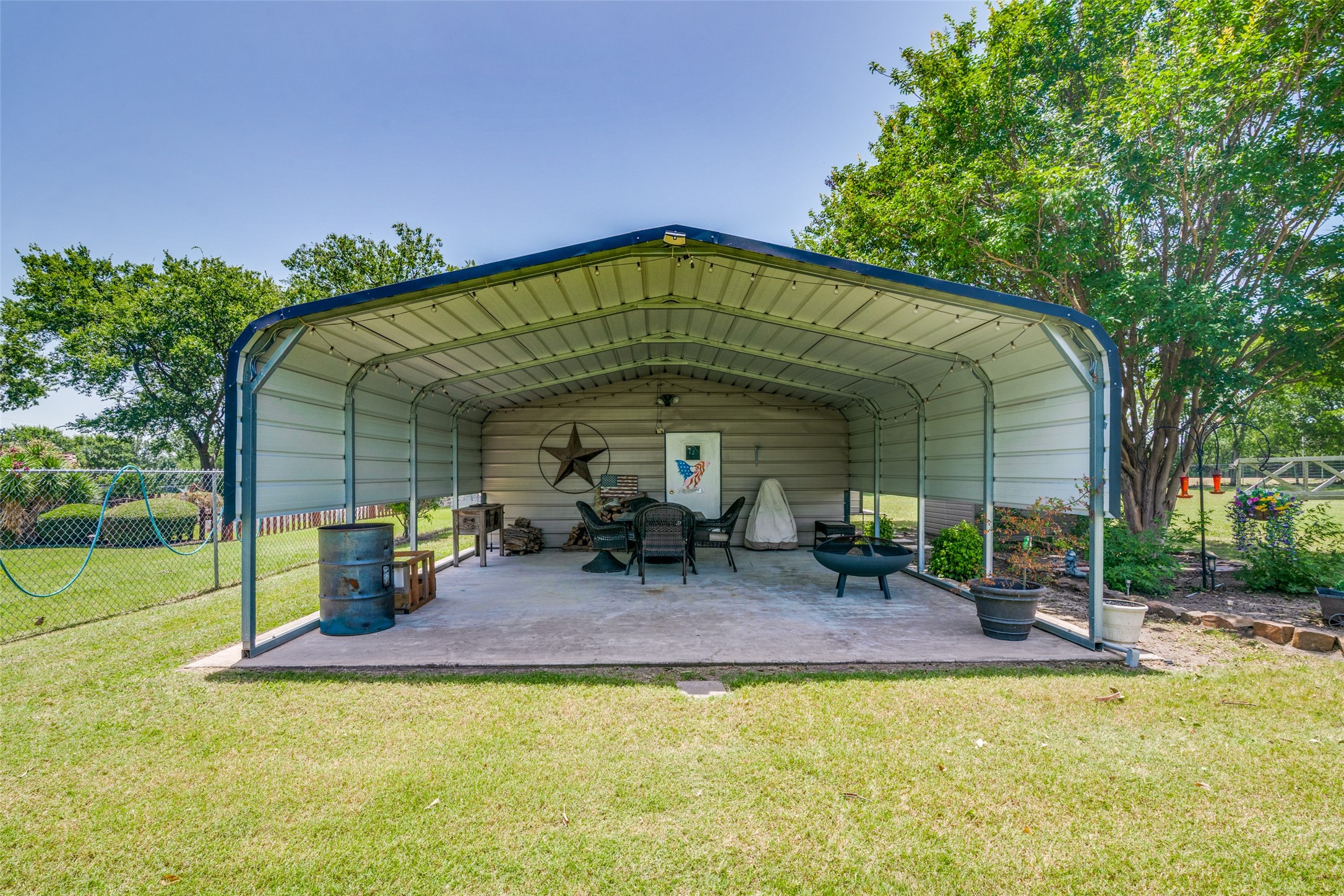 6626 Meadow Ridge Circle