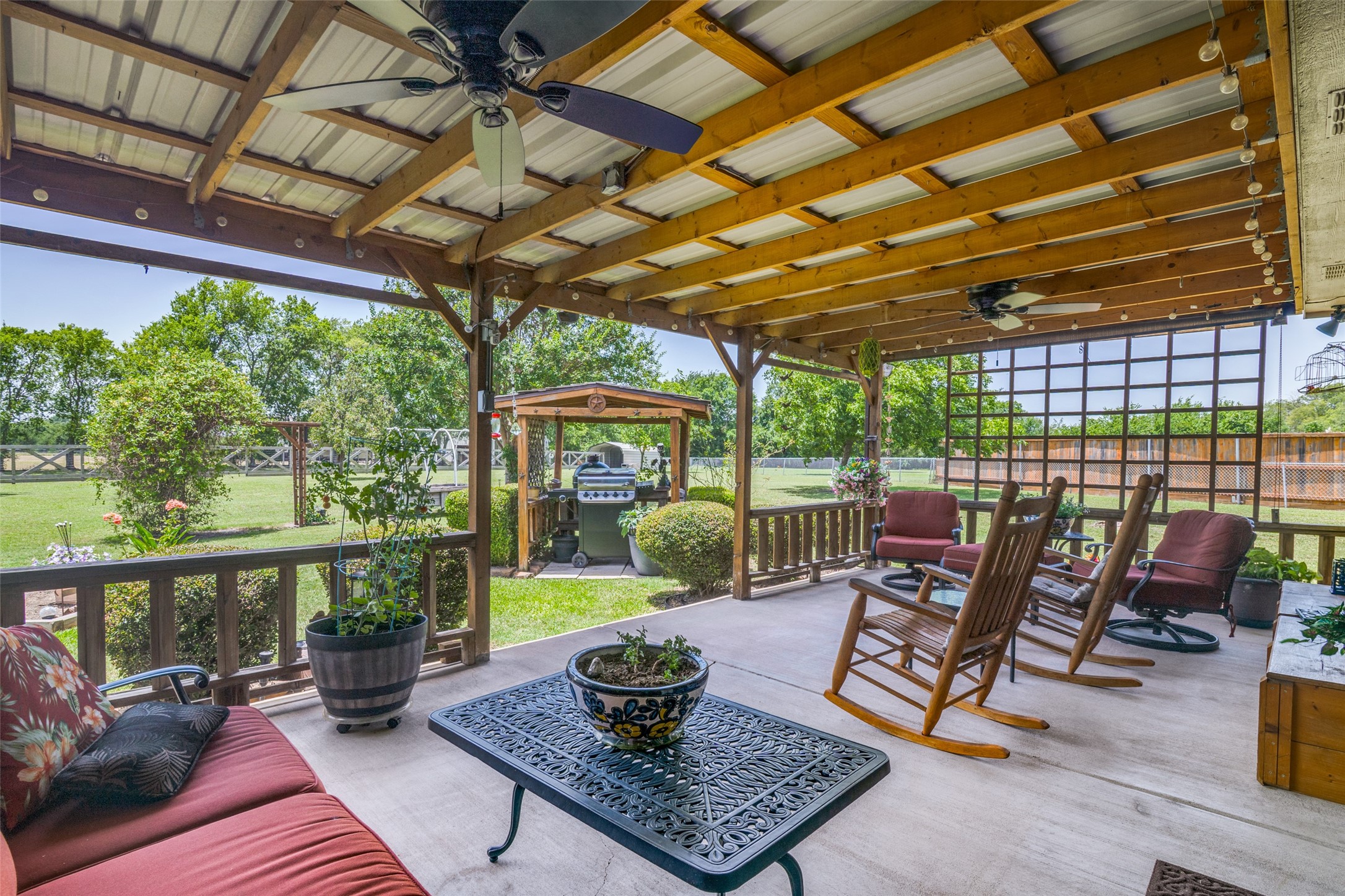 6626 Meadow Ridge Circle