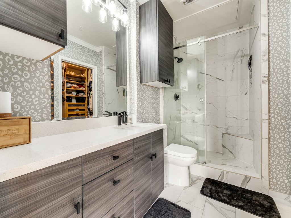 3225 Turtle Creek Boulevard 1235