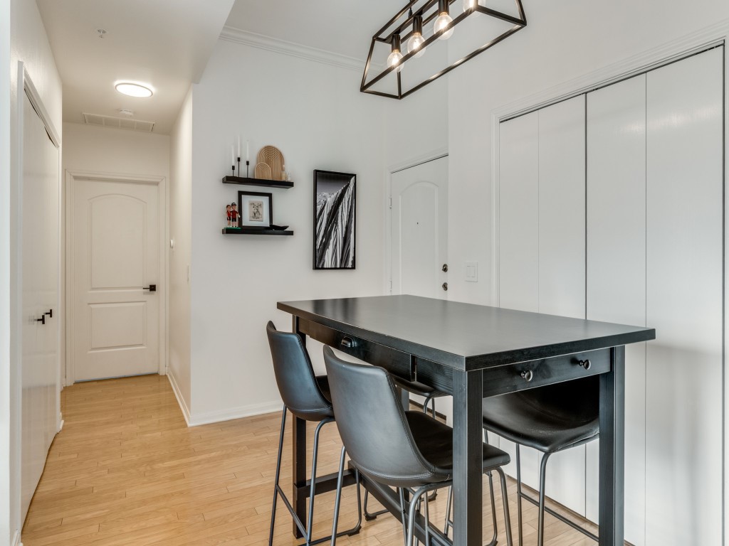 3225 Turtle Creek Boulevard 1235