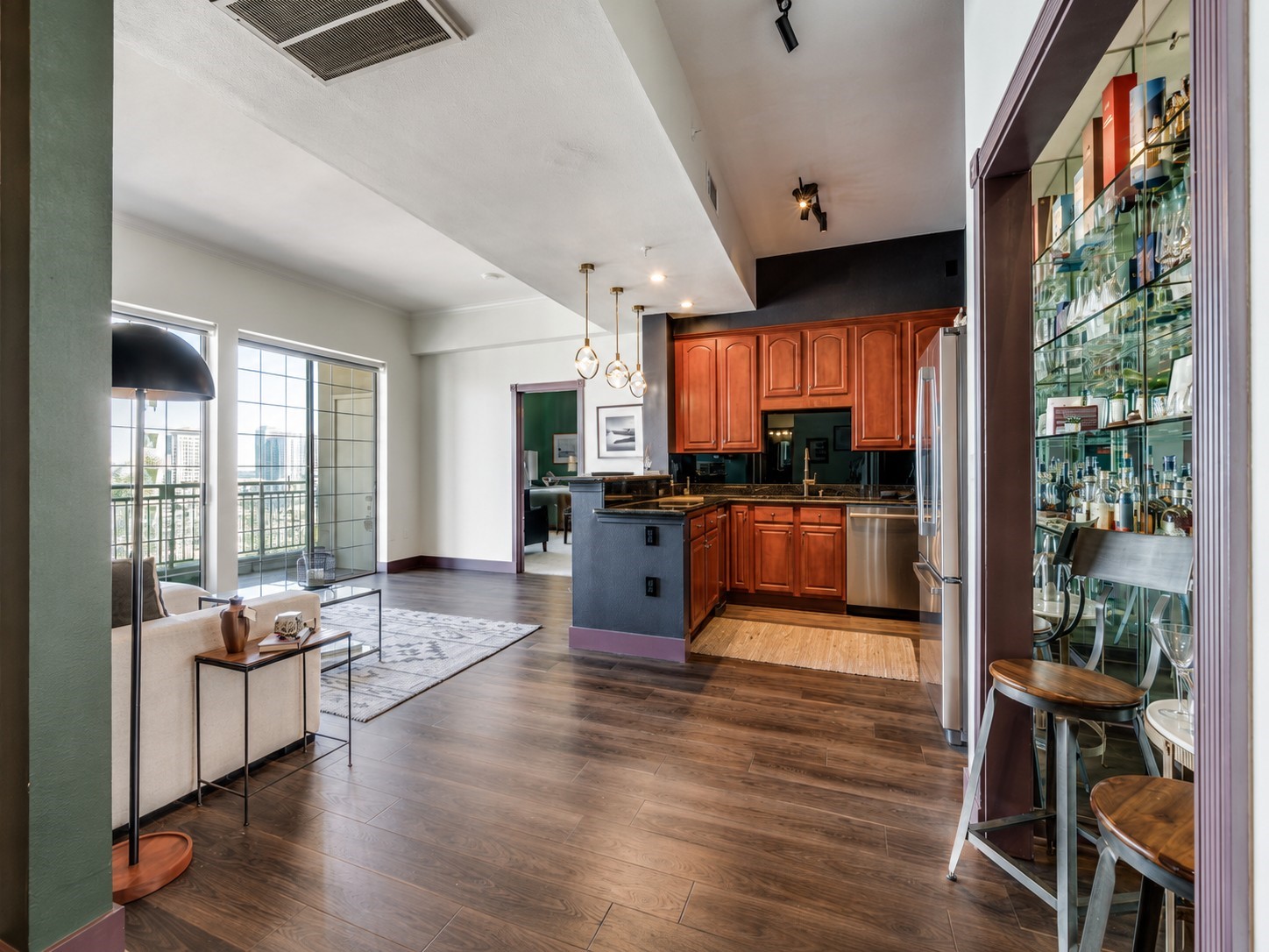 3225 Turtle Creek Boulevard 1509