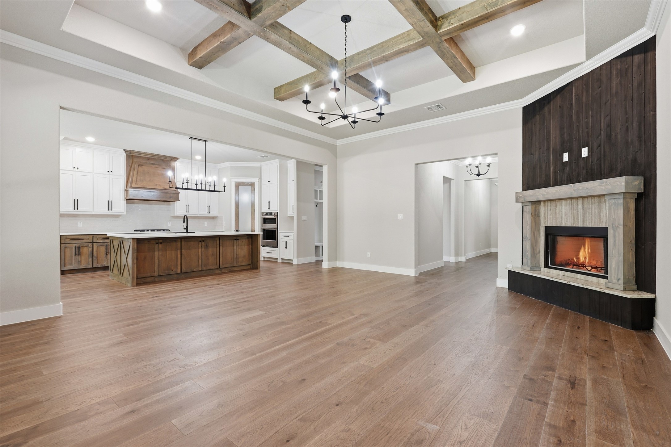 4924 Mona Lisa Street