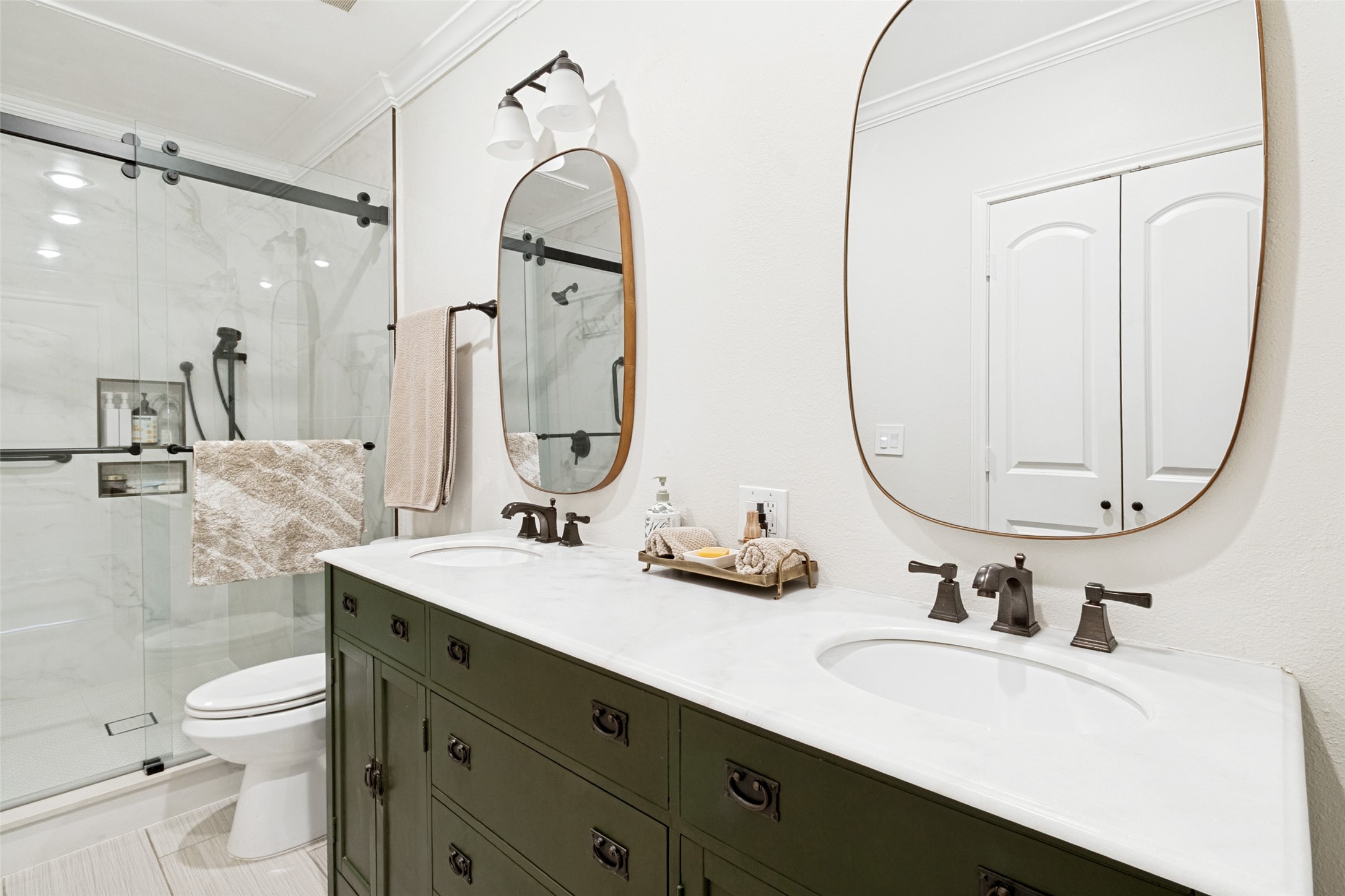 3225 Turtle Creek Boulevard 1134