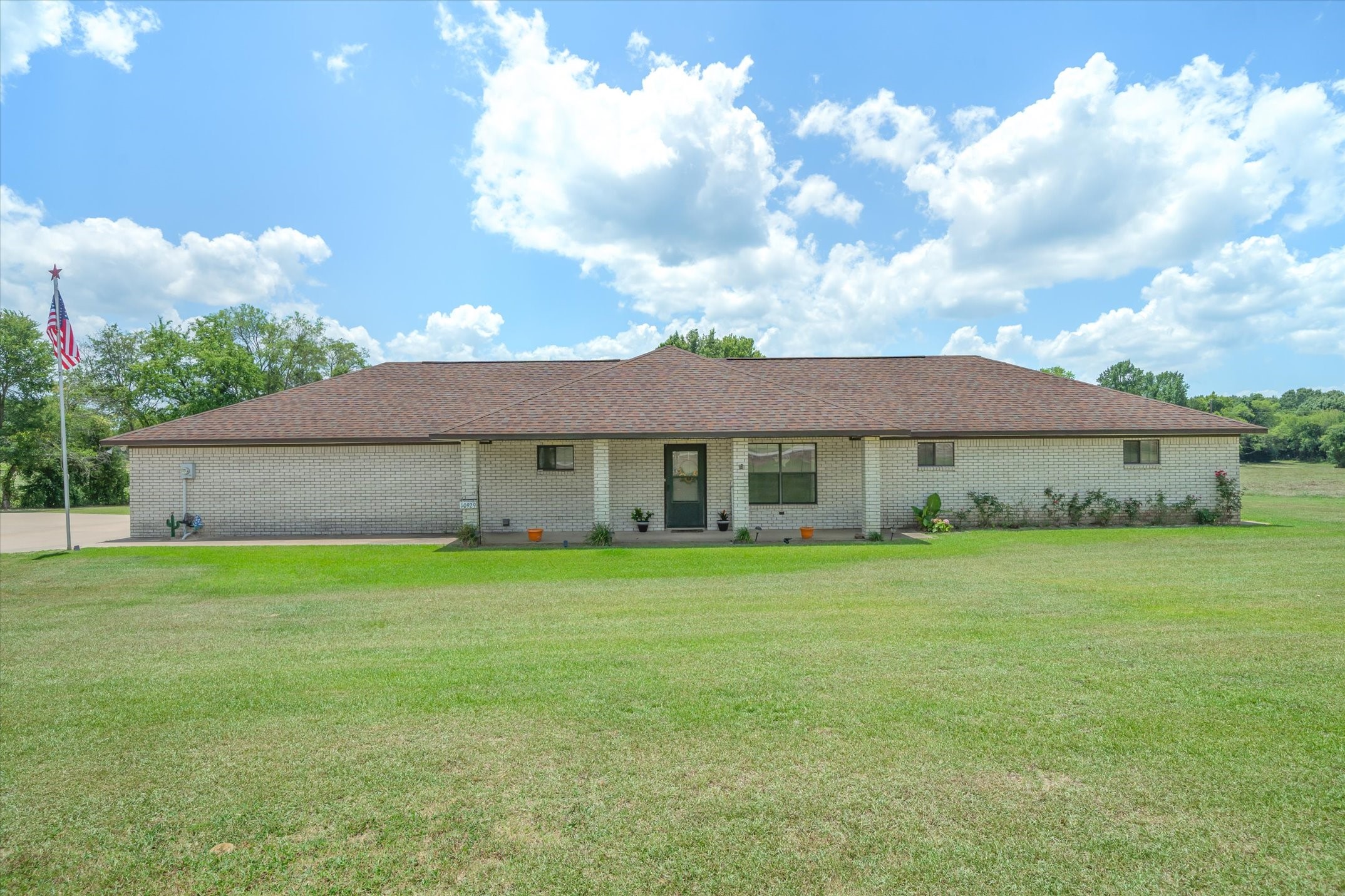 10929 County Road 41
