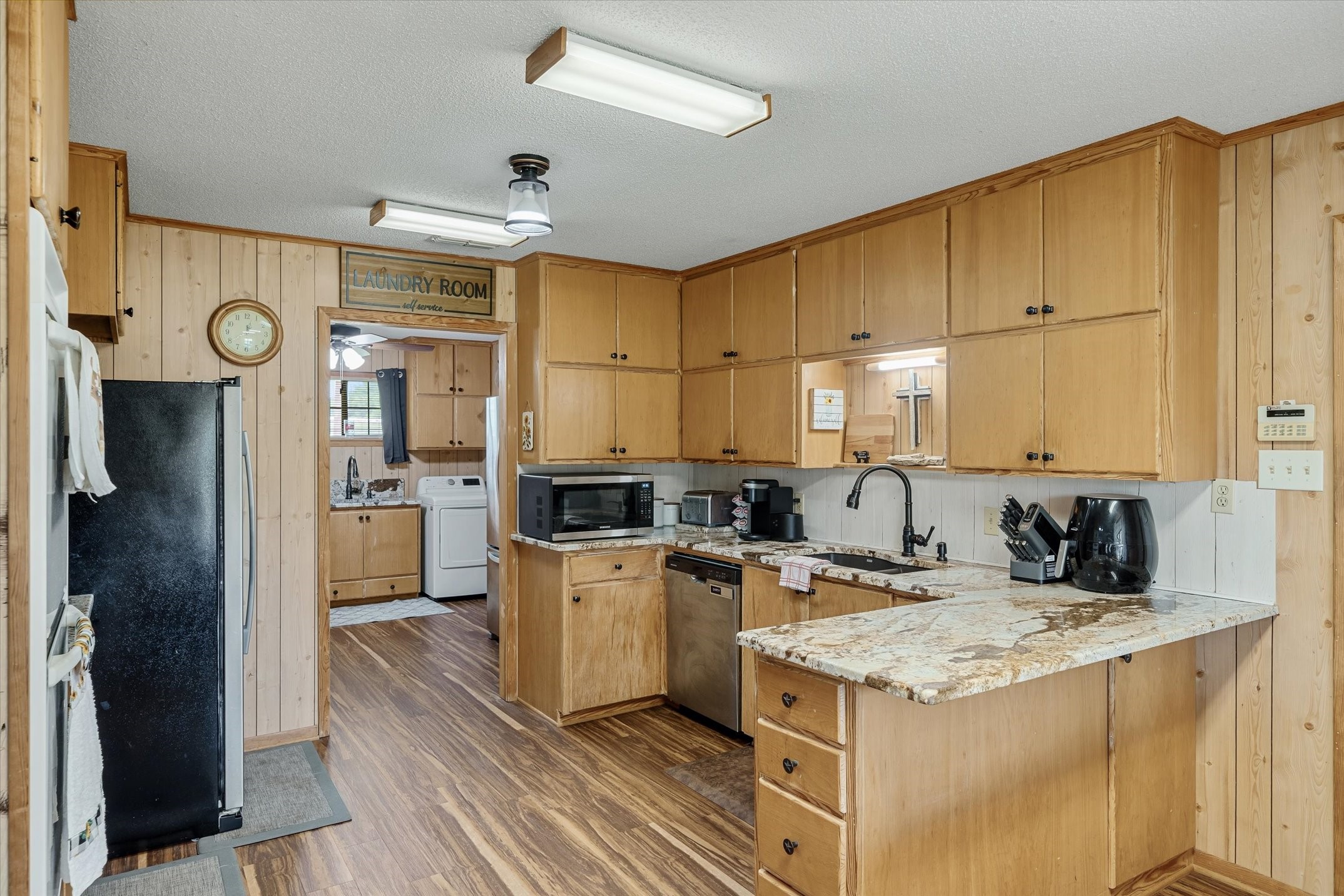 10929 County Road 41