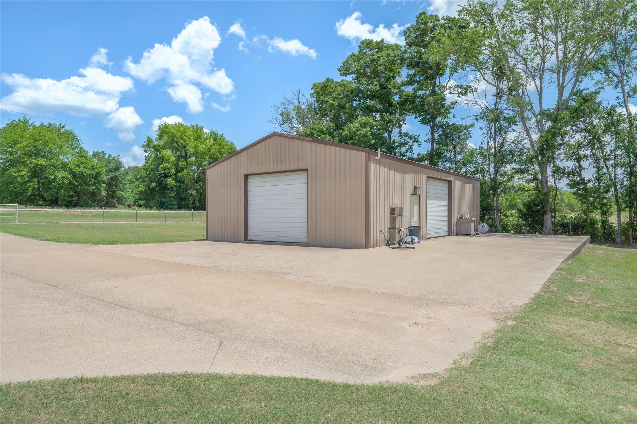10929 County Road 41