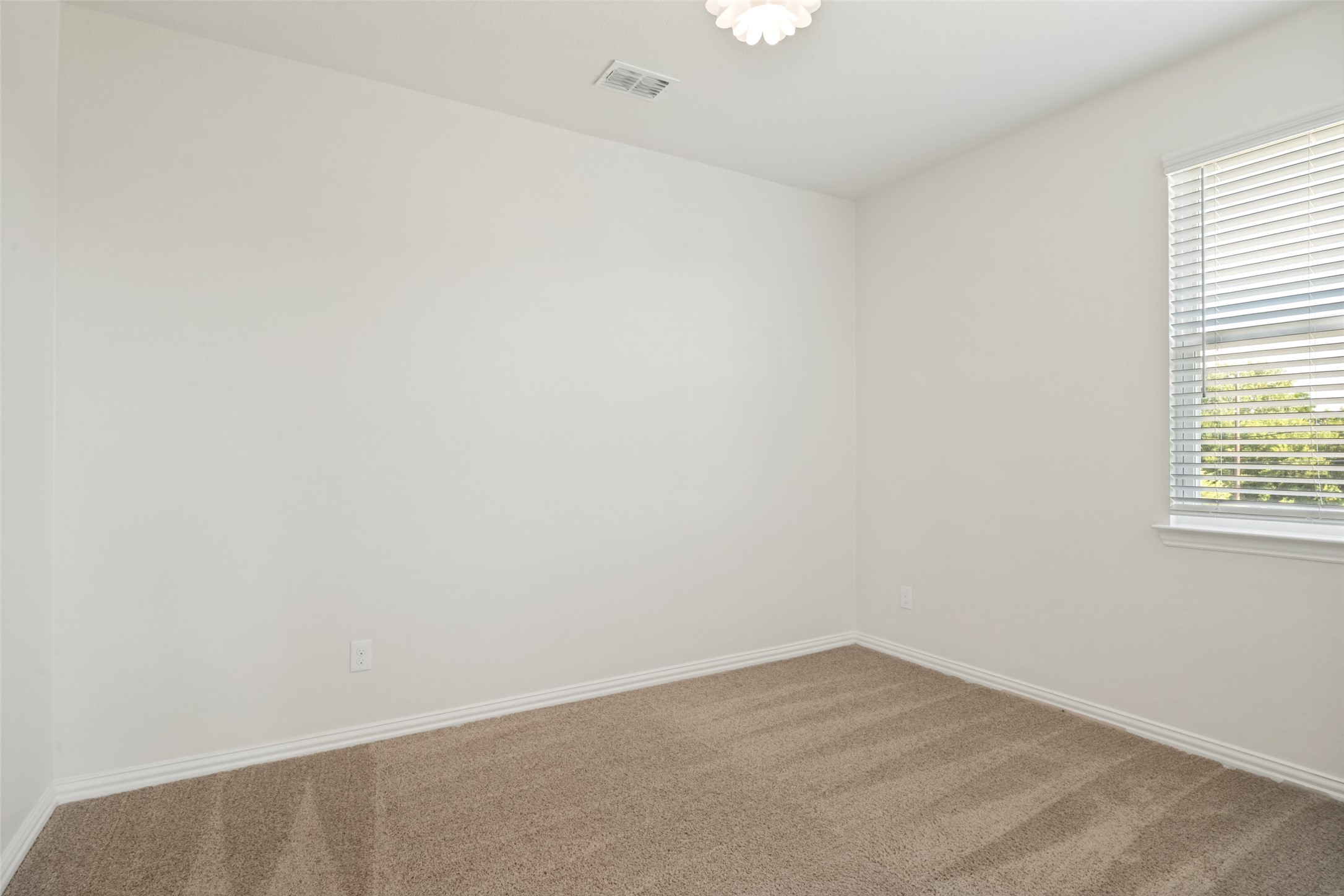 301 Kennewick Drive