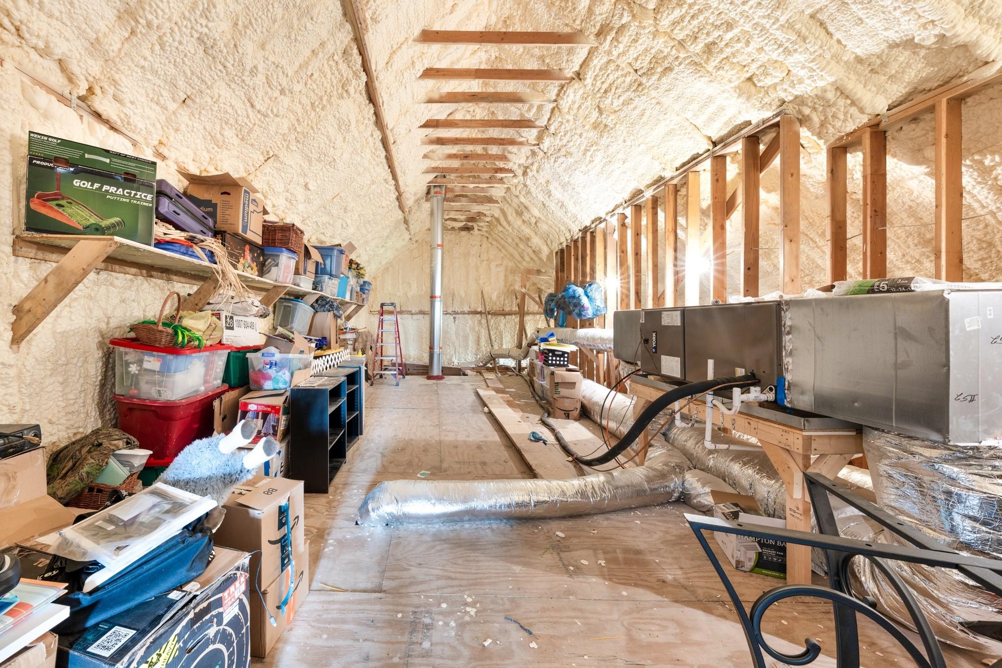 4886 County Road 1037