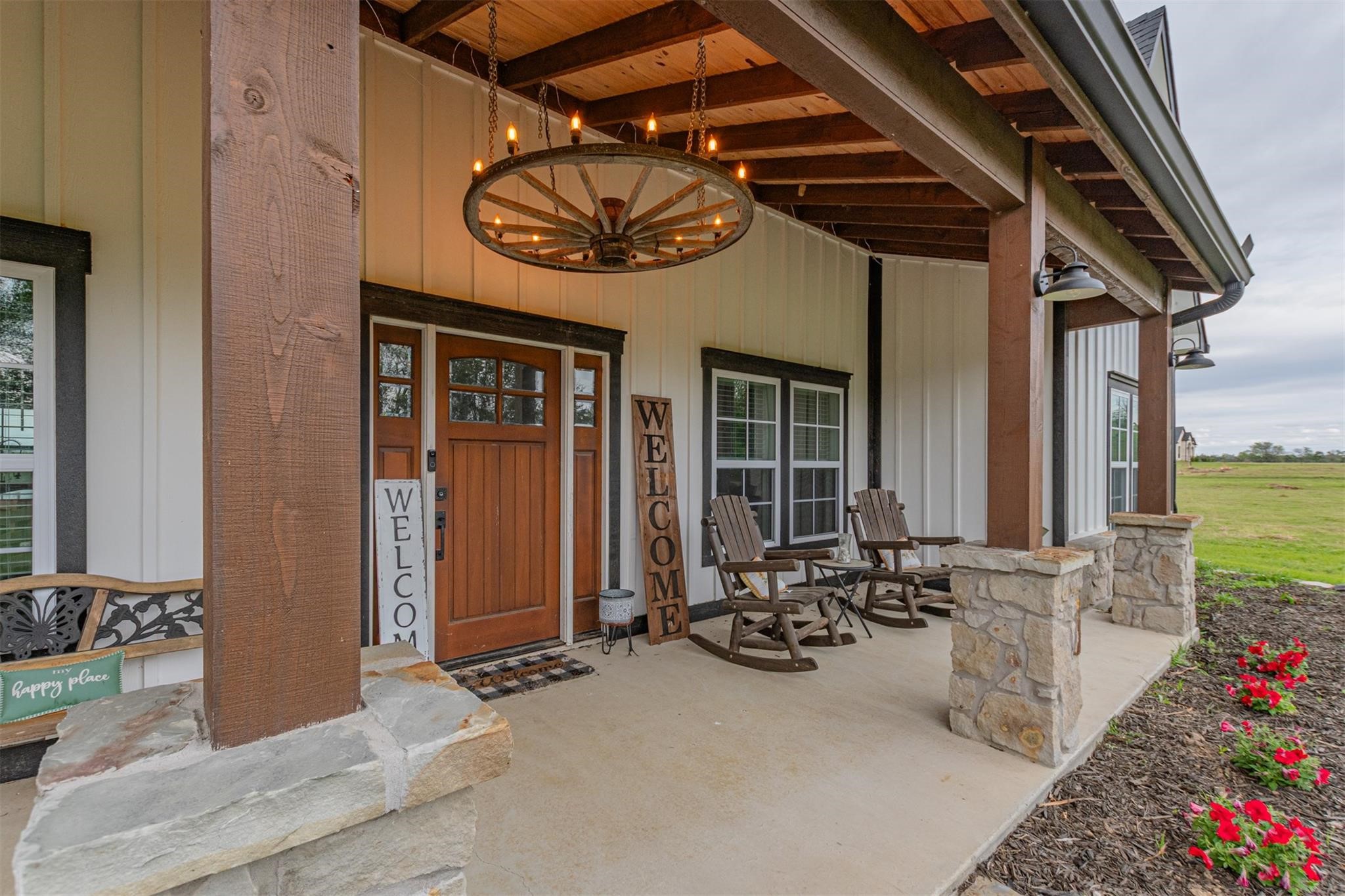 4886 County Road 1037
