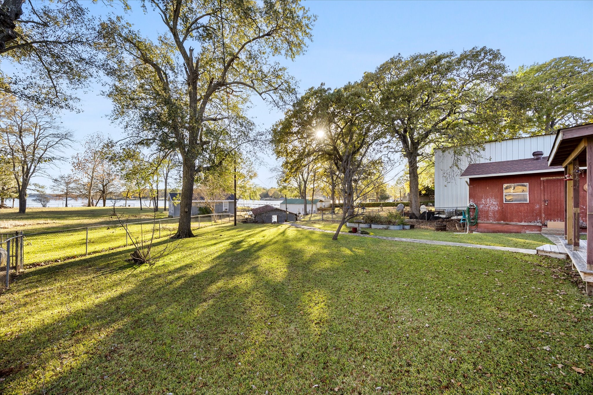 2097 County Road 3830
