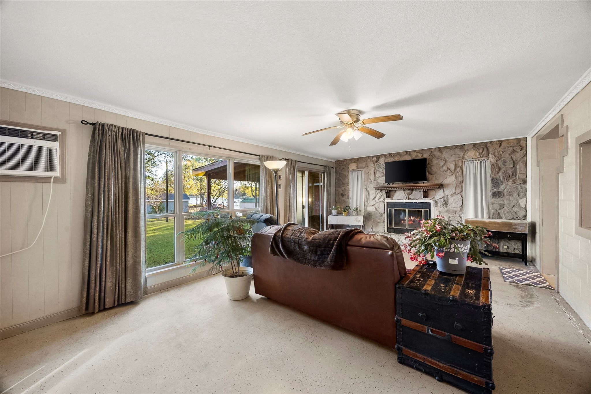 2097 County Road 3830
