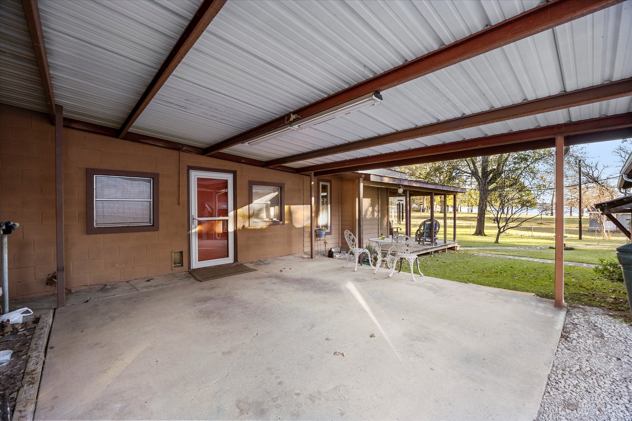 2097 County Road 3830