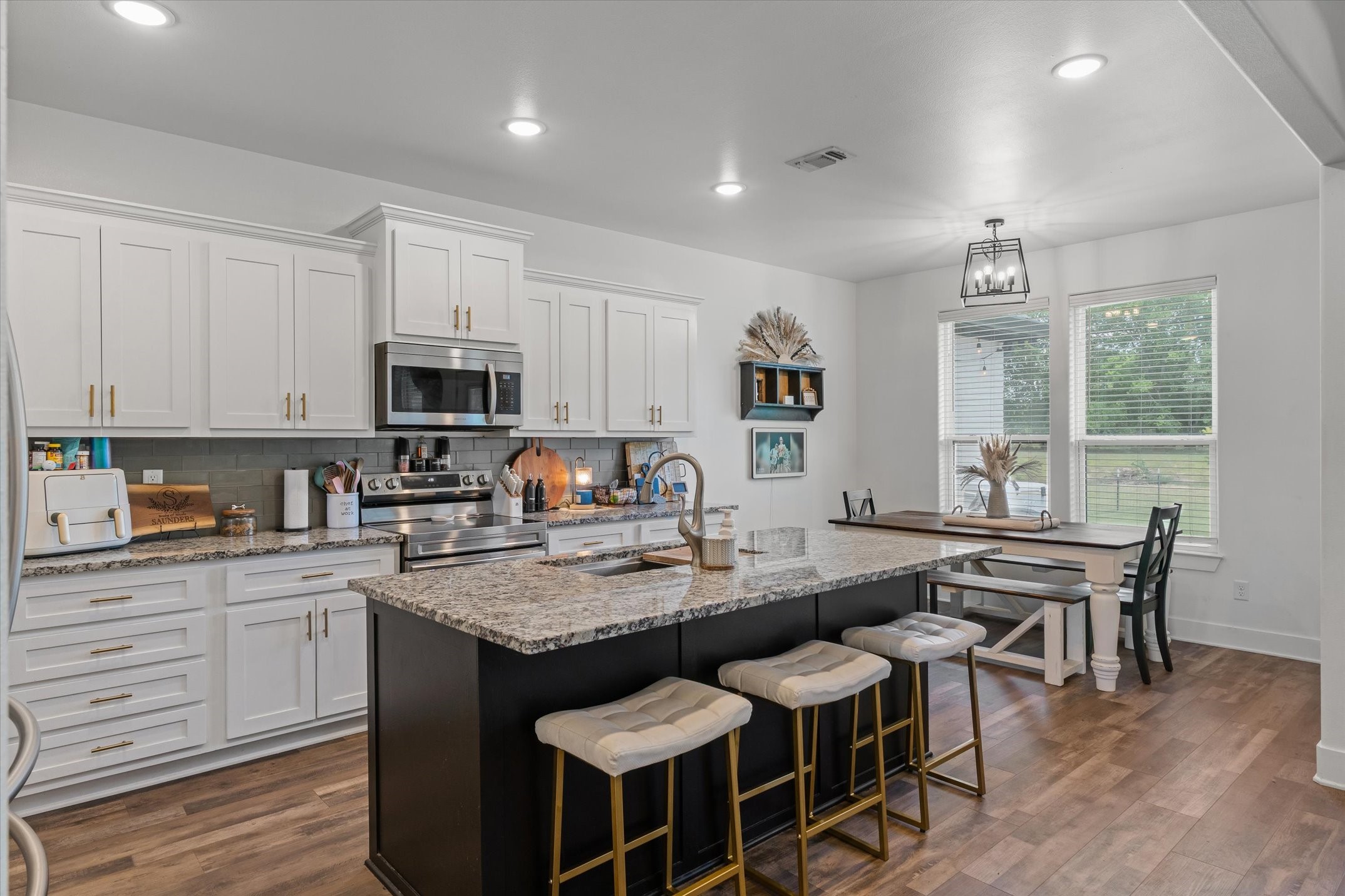 179 Private Road 8641
