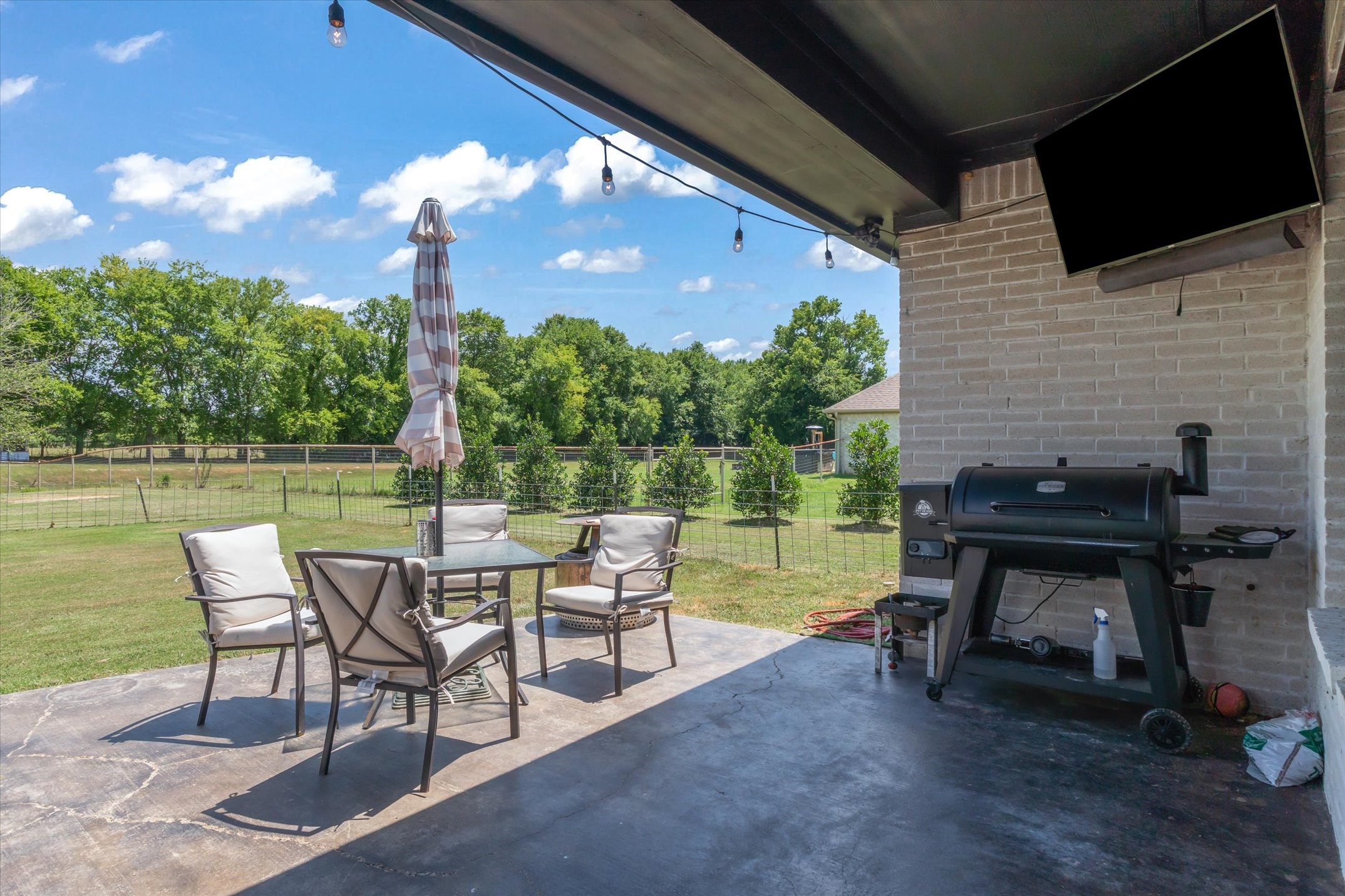 179 Private Road 8641