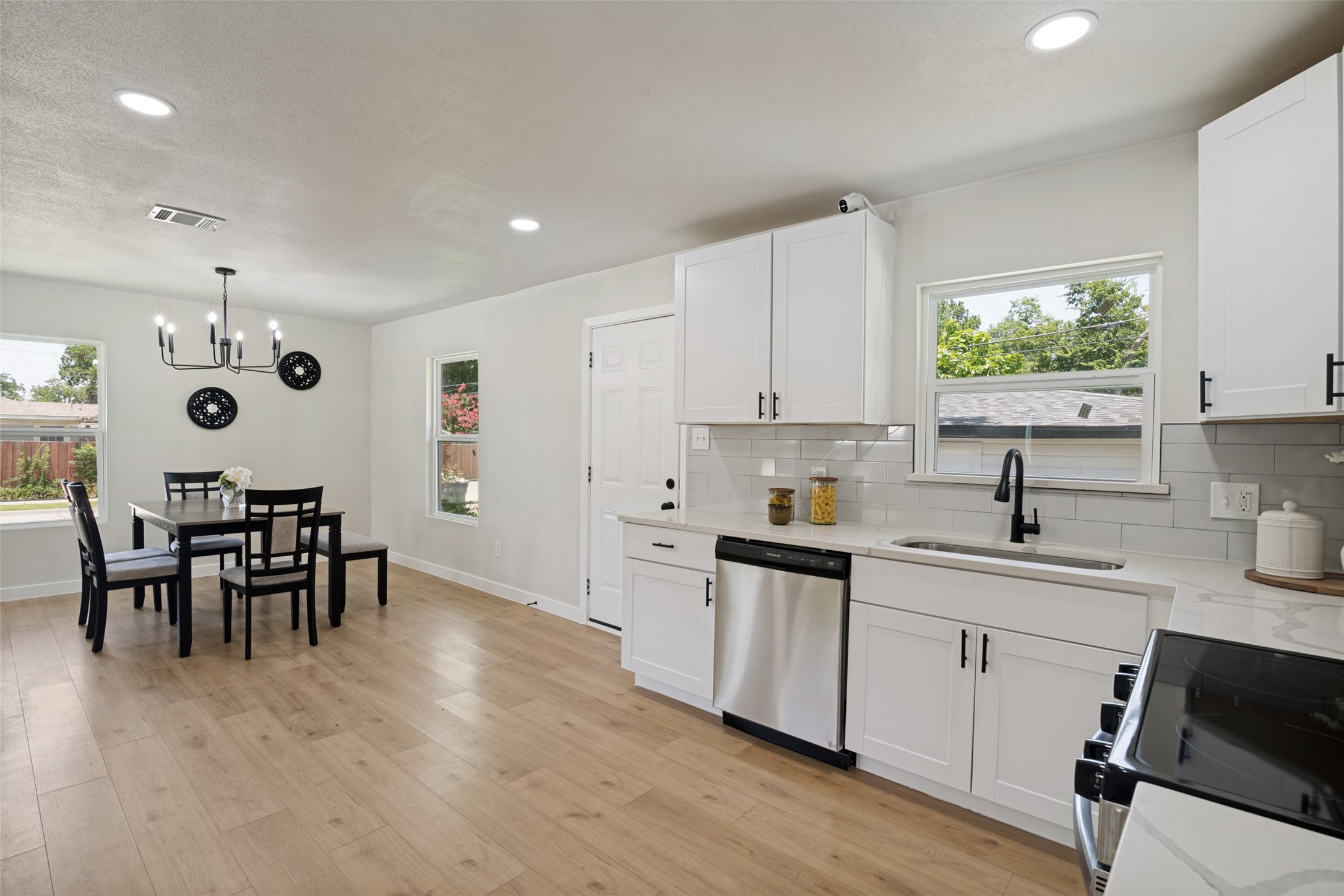1302 Marion Drive