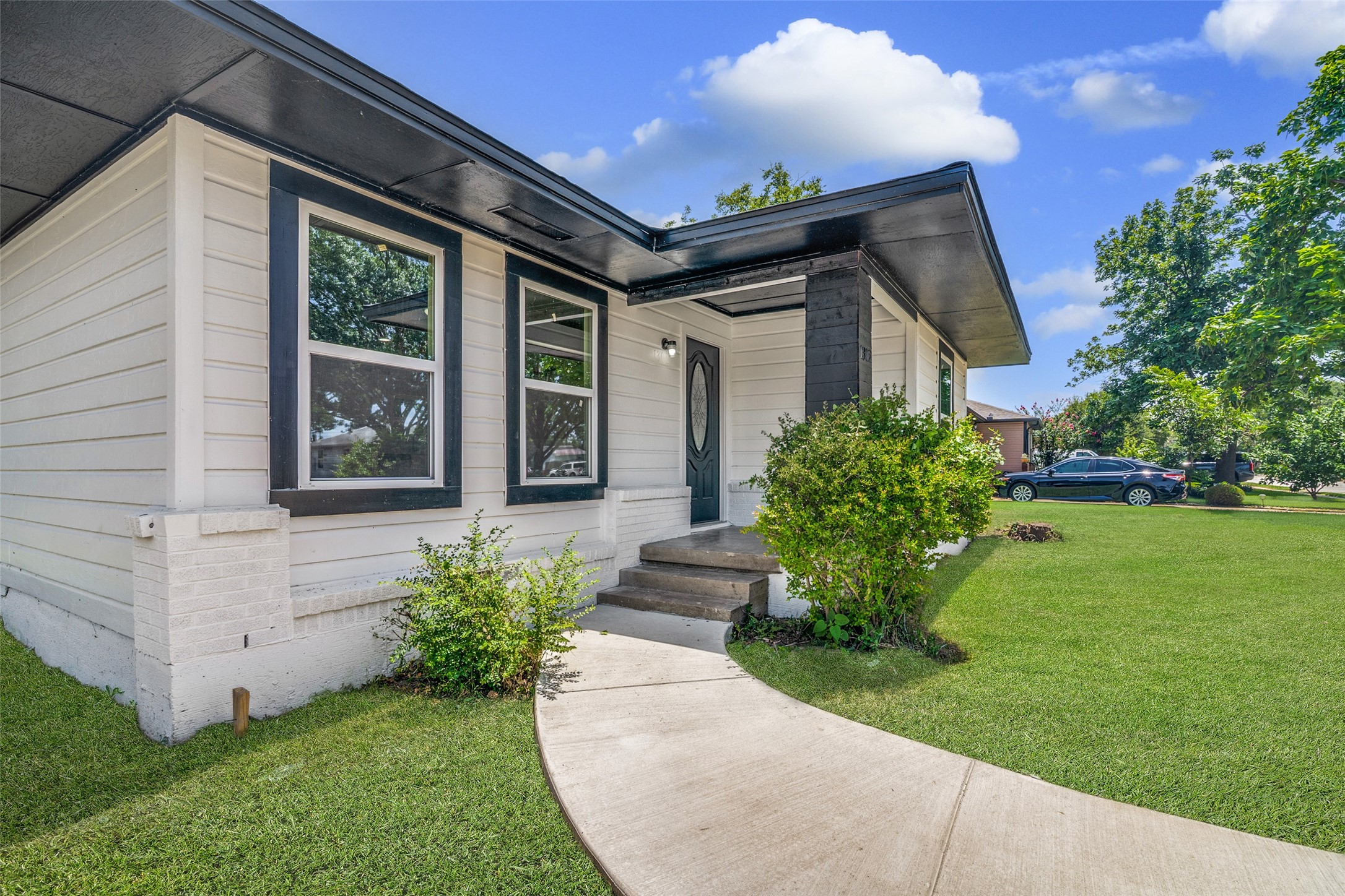 1302 Marion Drive