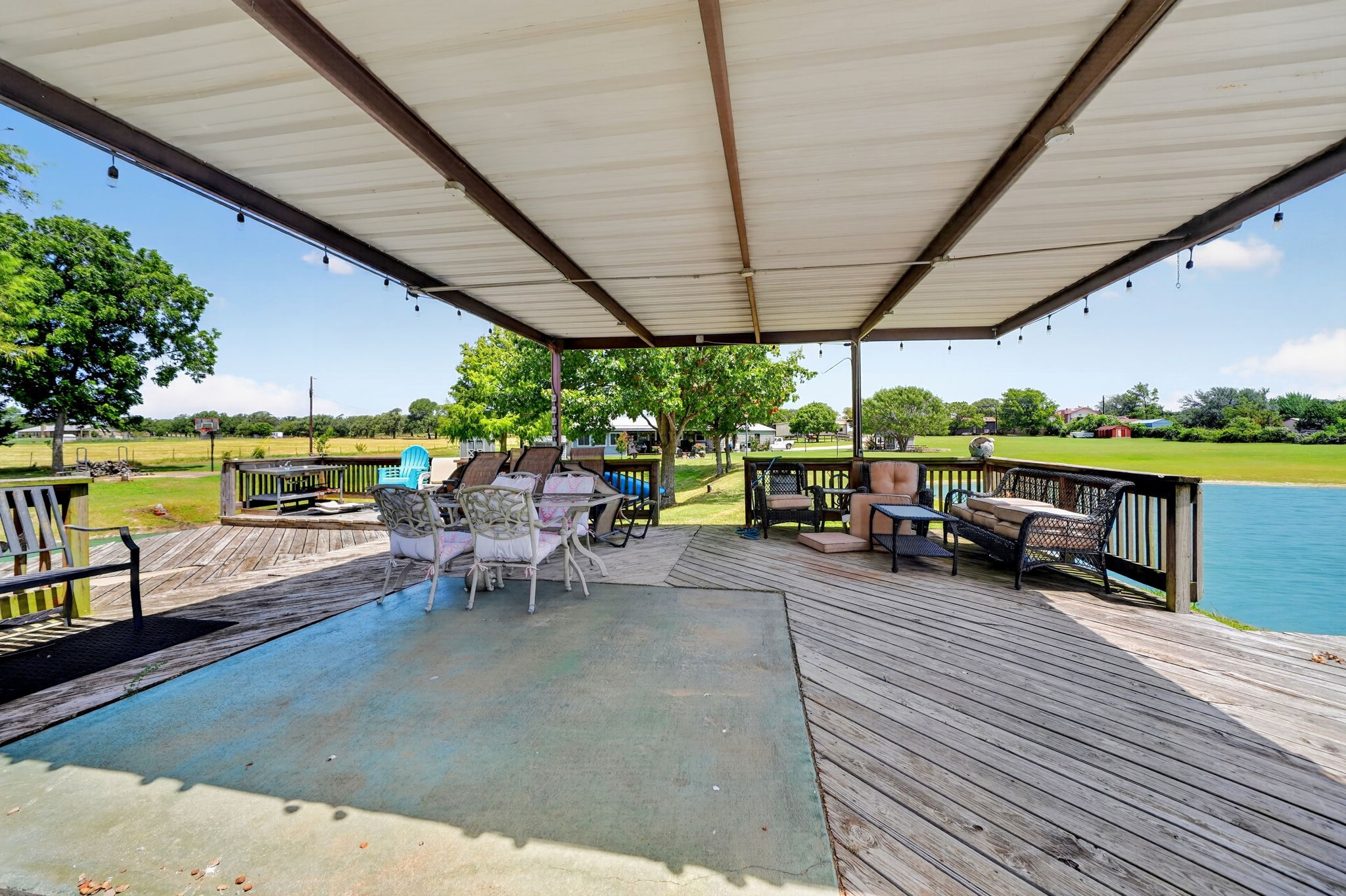 1465 County Road 3690