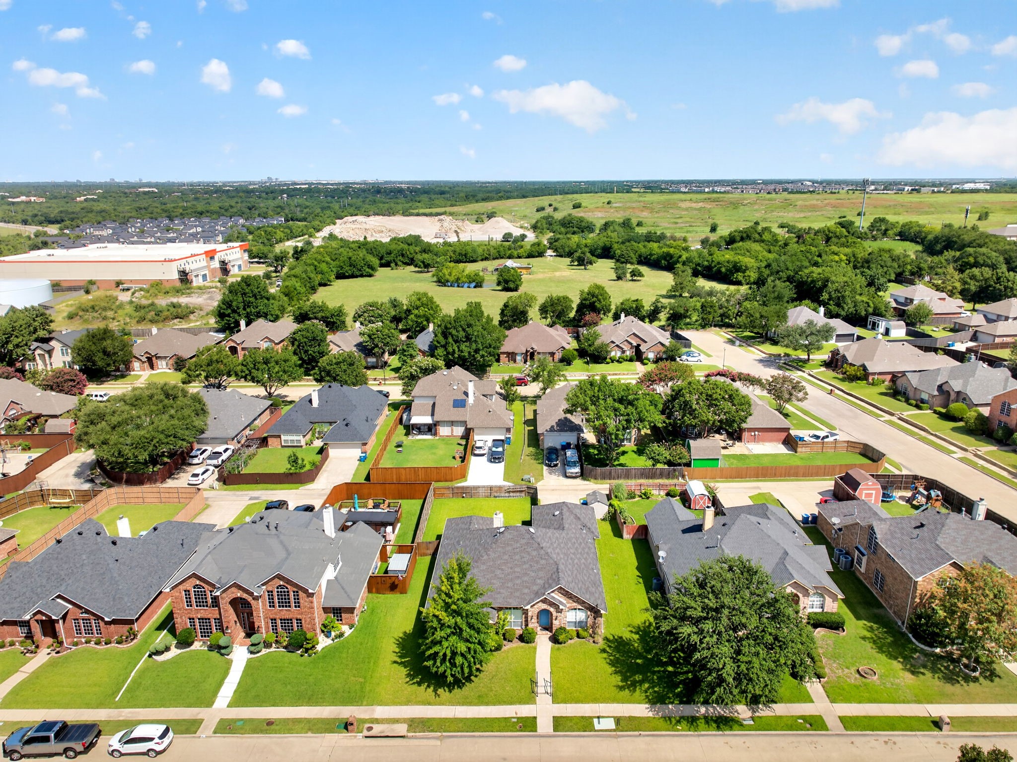 2713 Planetree Drive