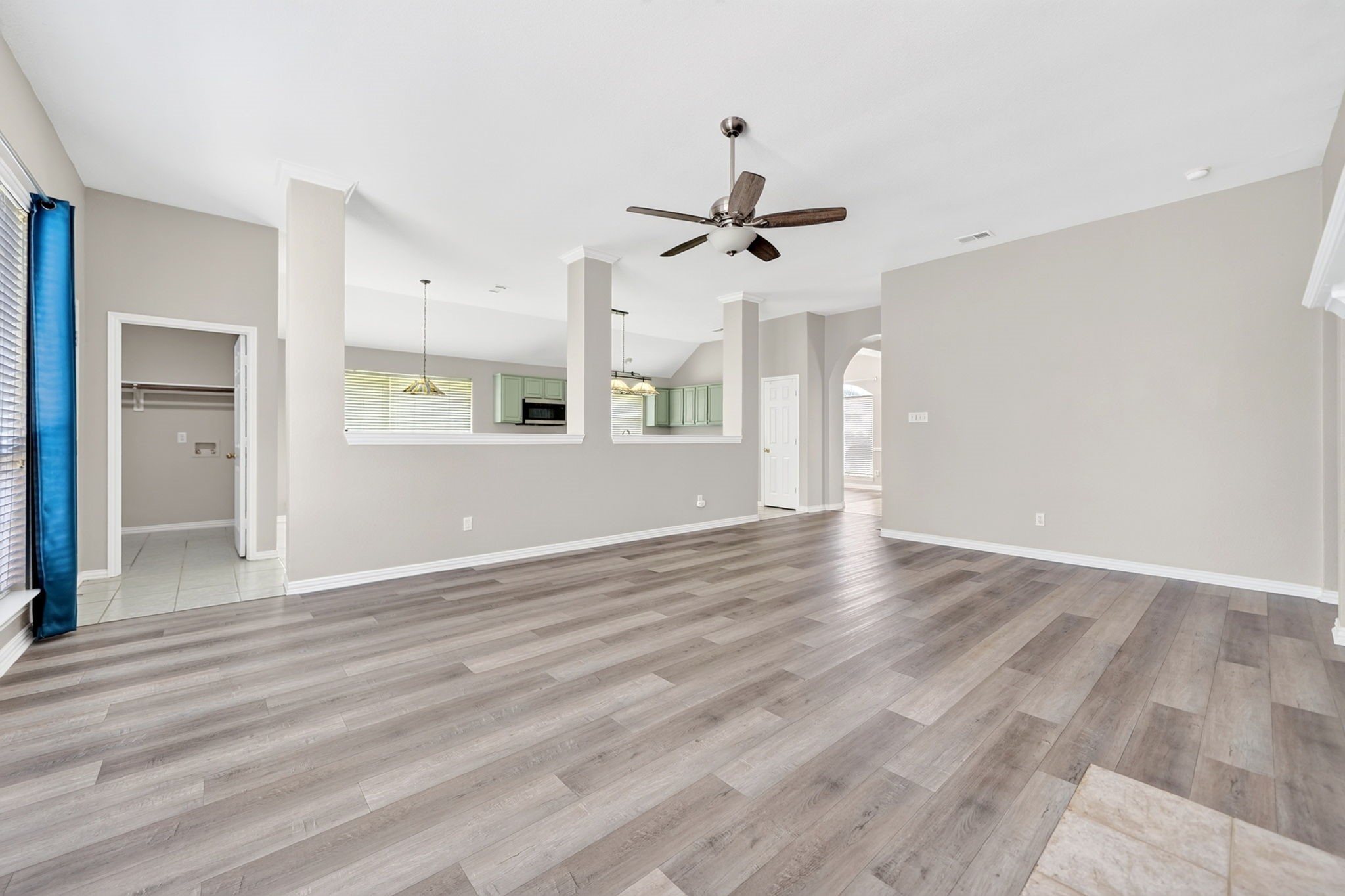 2713 Planetree Drive