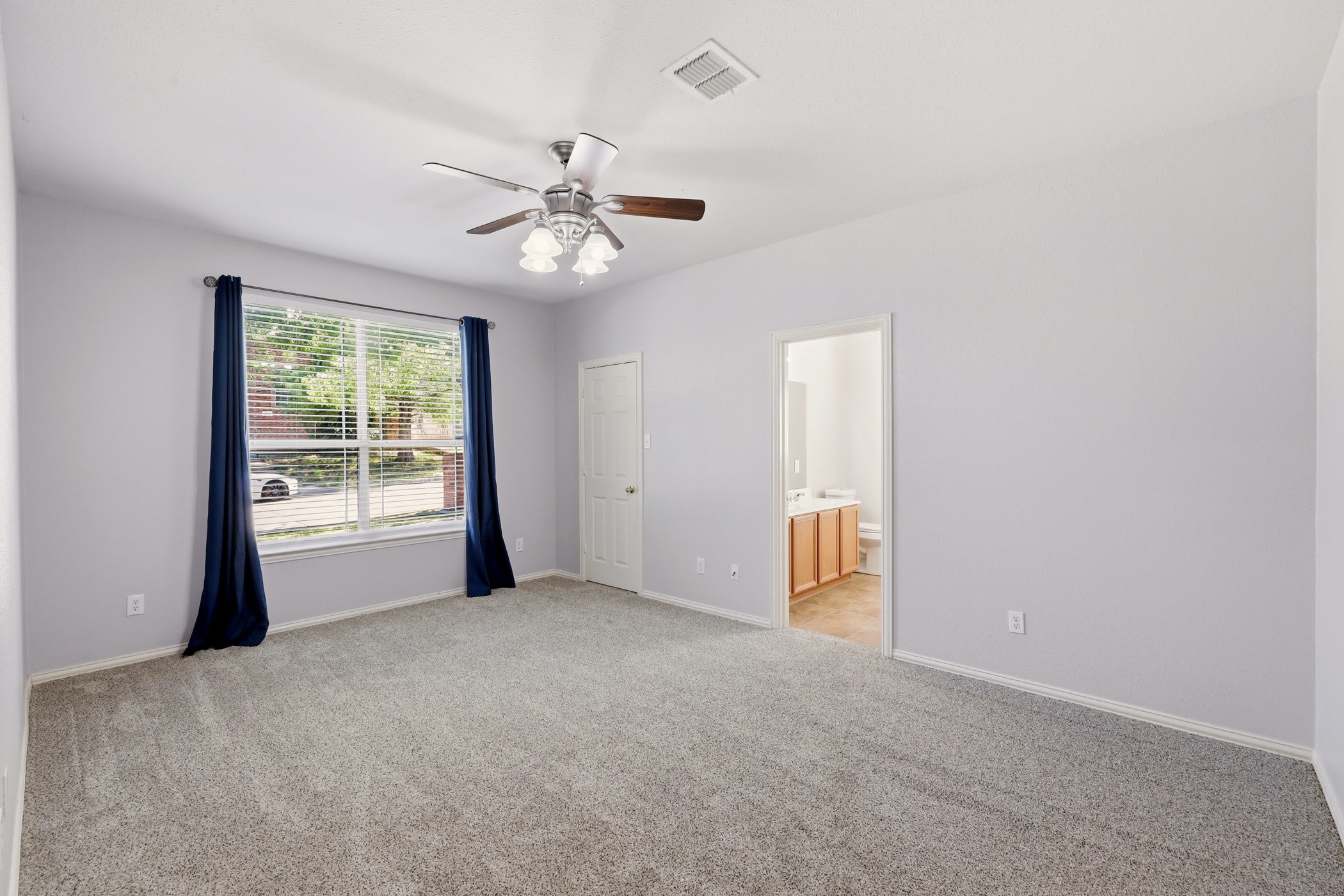2929 Tangleglen Drive