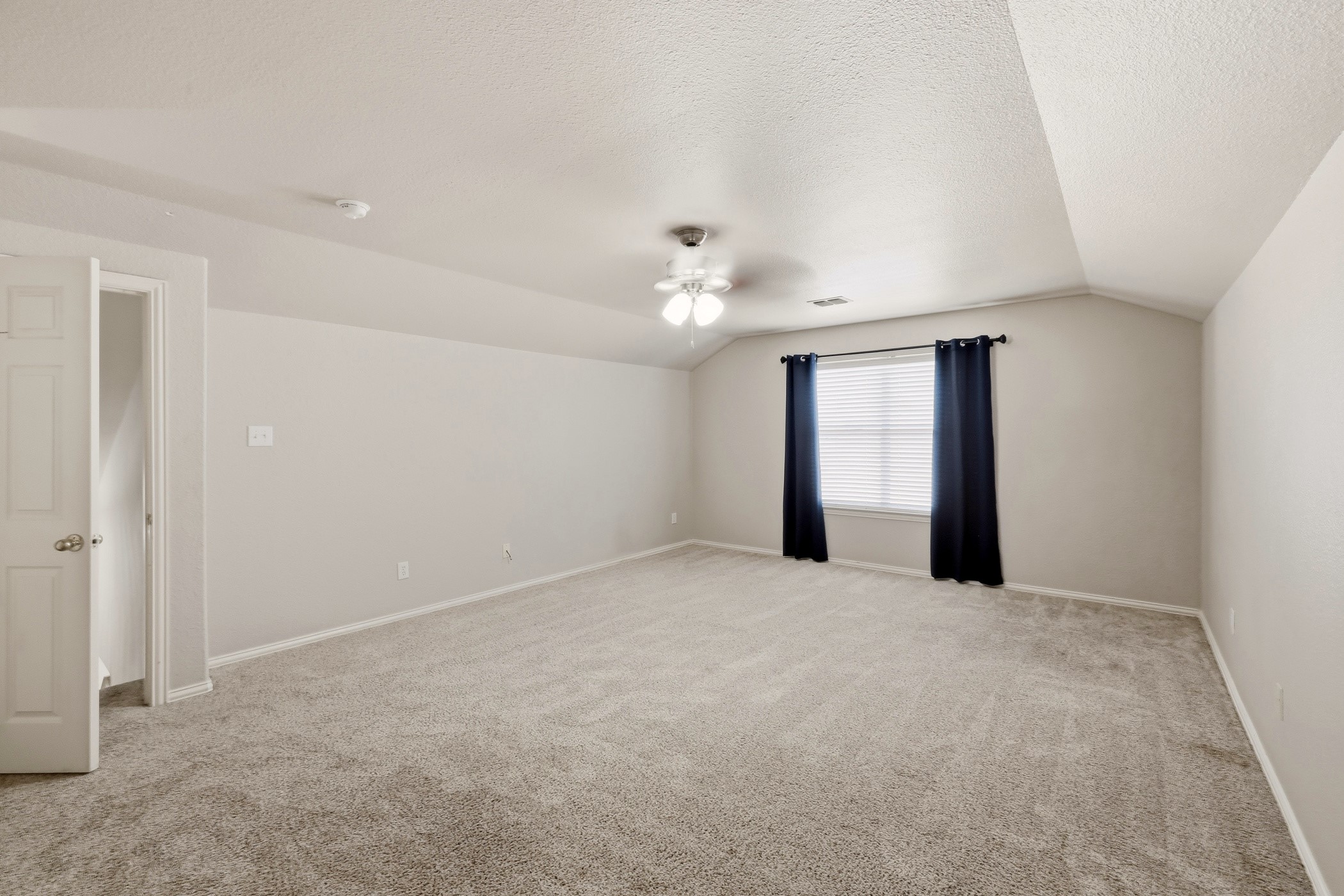 2929 Tangleglen Drive