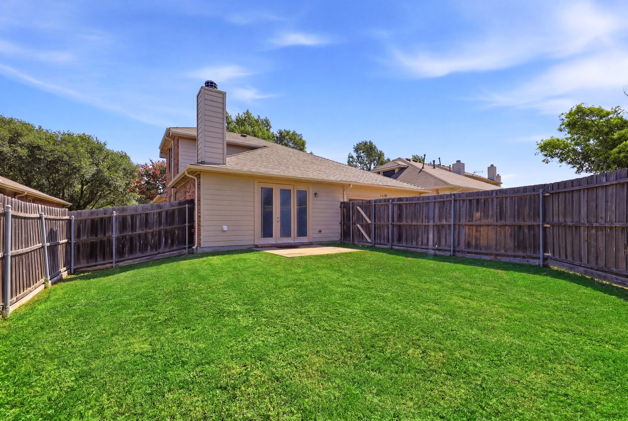 2929 Tangleglen Drive