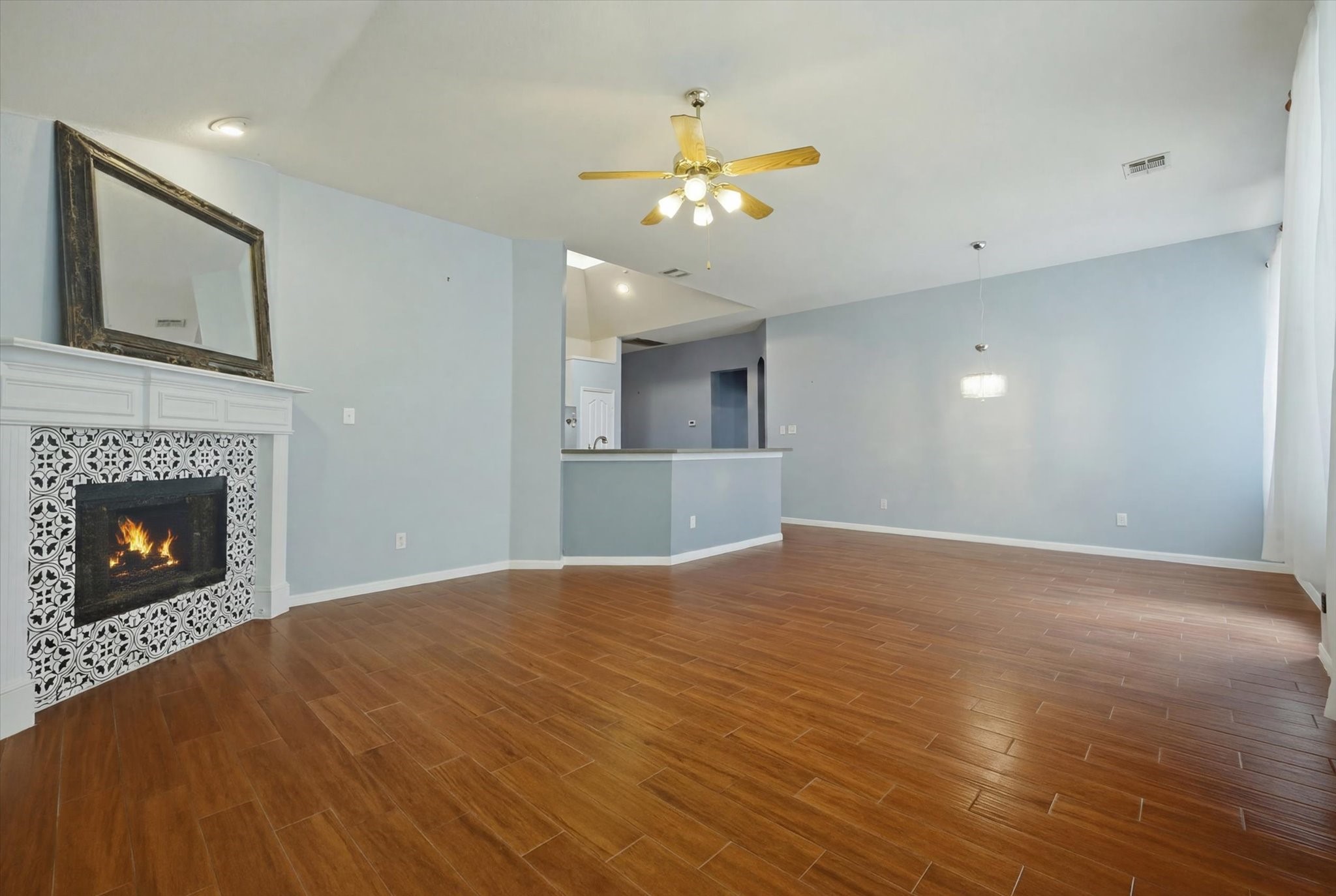 5101 Stonecrest Drive