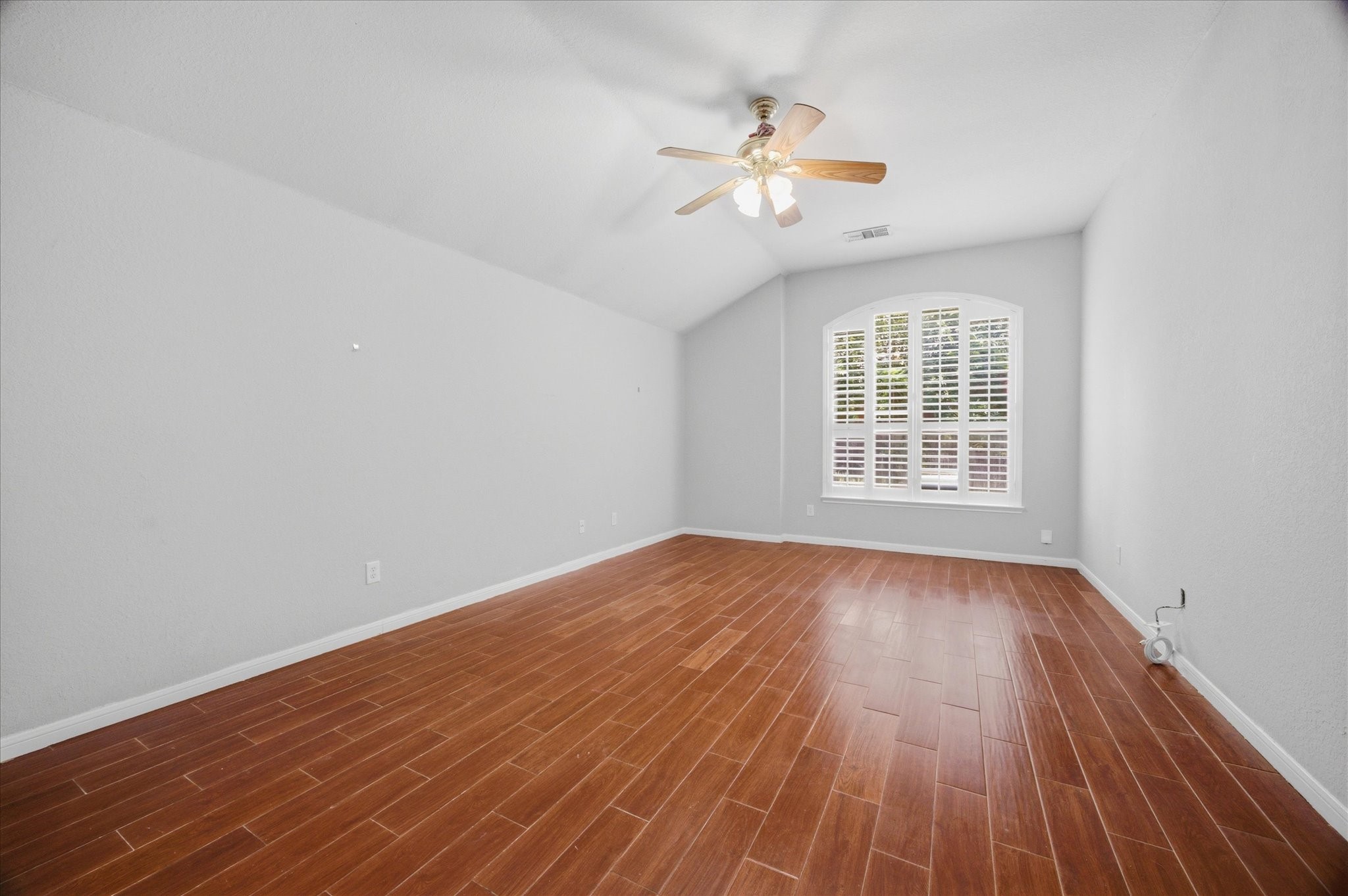 5101 Stonecrest Drive