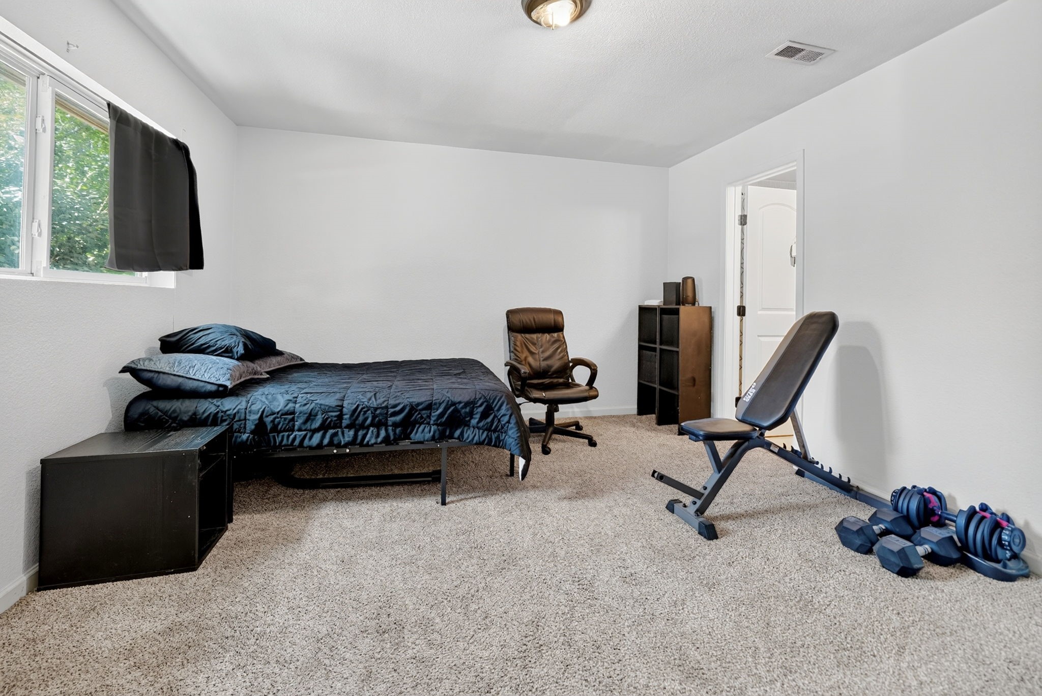 955 Ashwood Drive