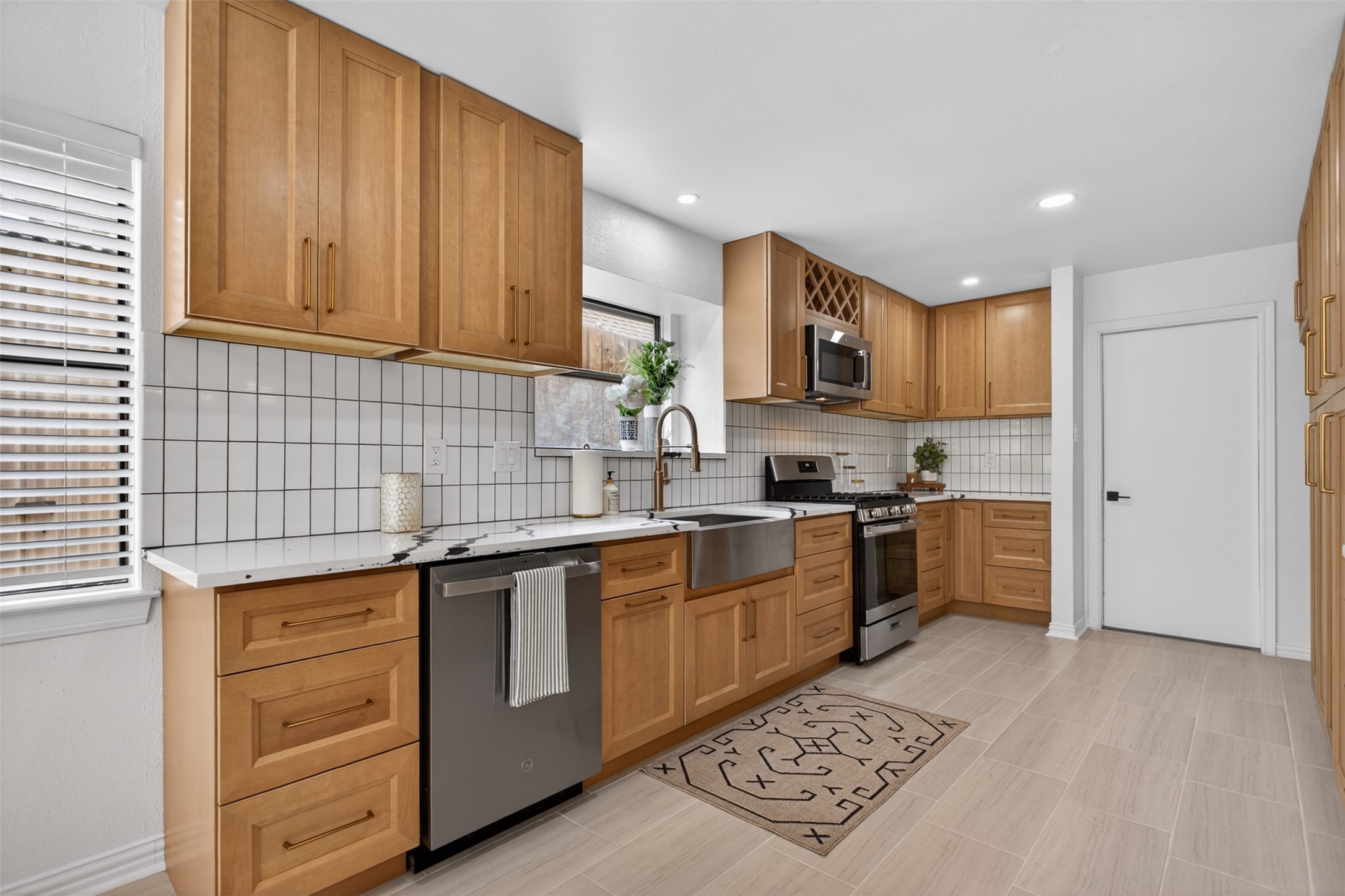 8206 Spinnaker Cove