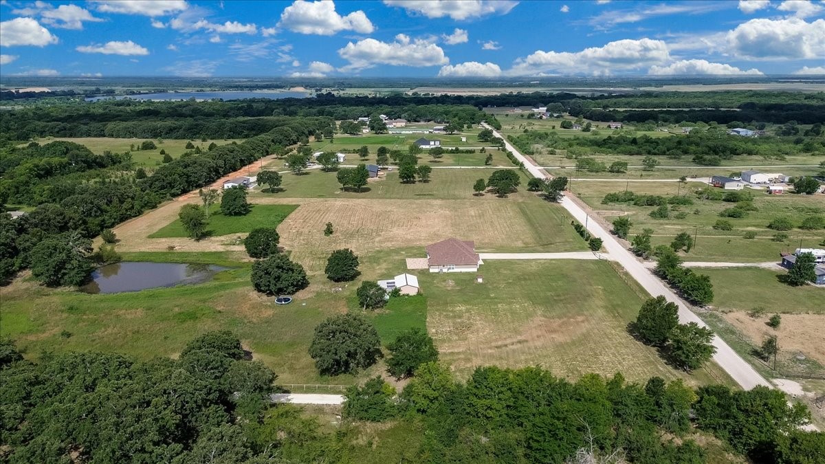 9325 County Road 4074