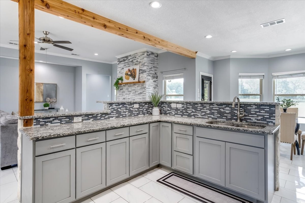 9325 County Road 4074