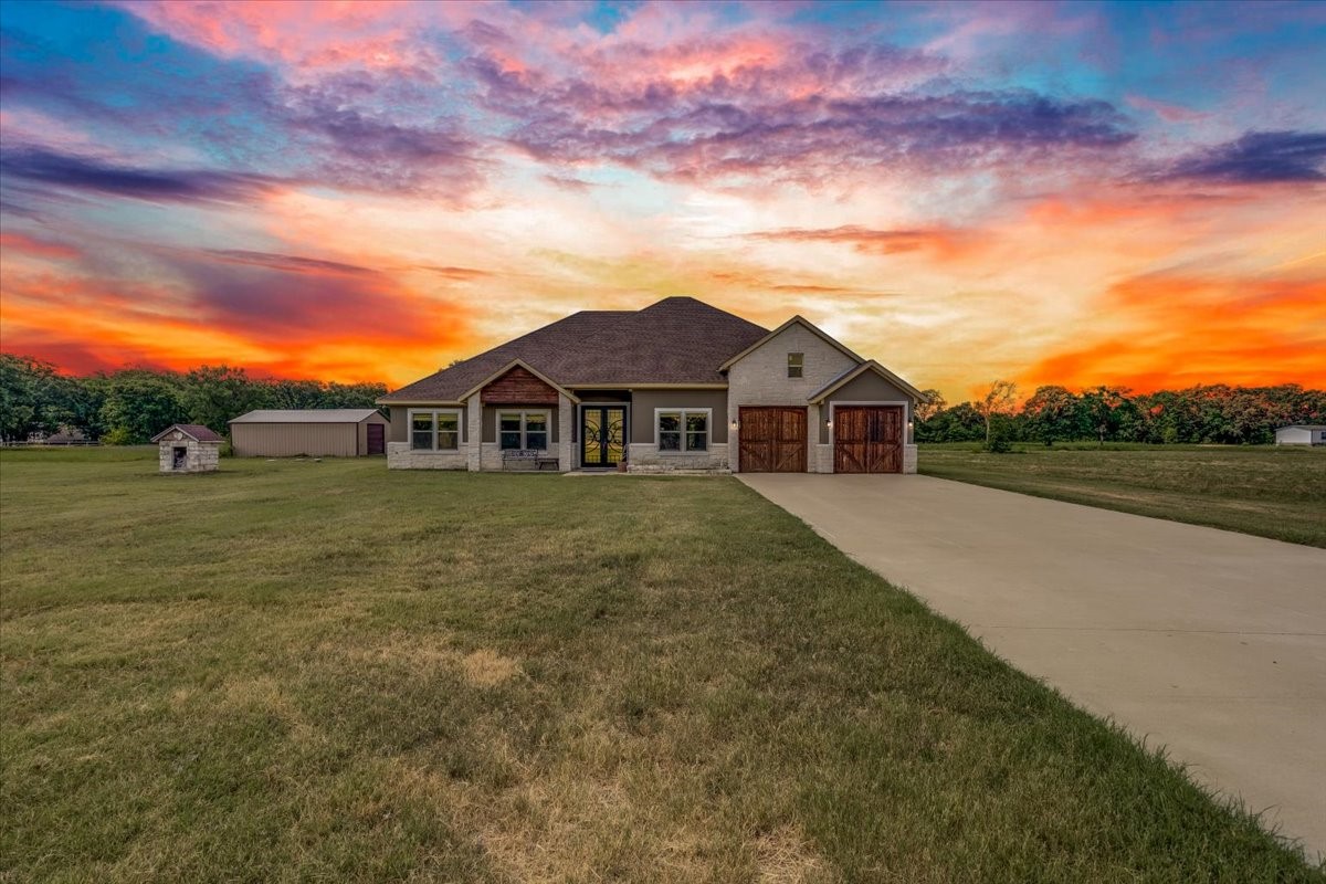 9325 County Road 4074