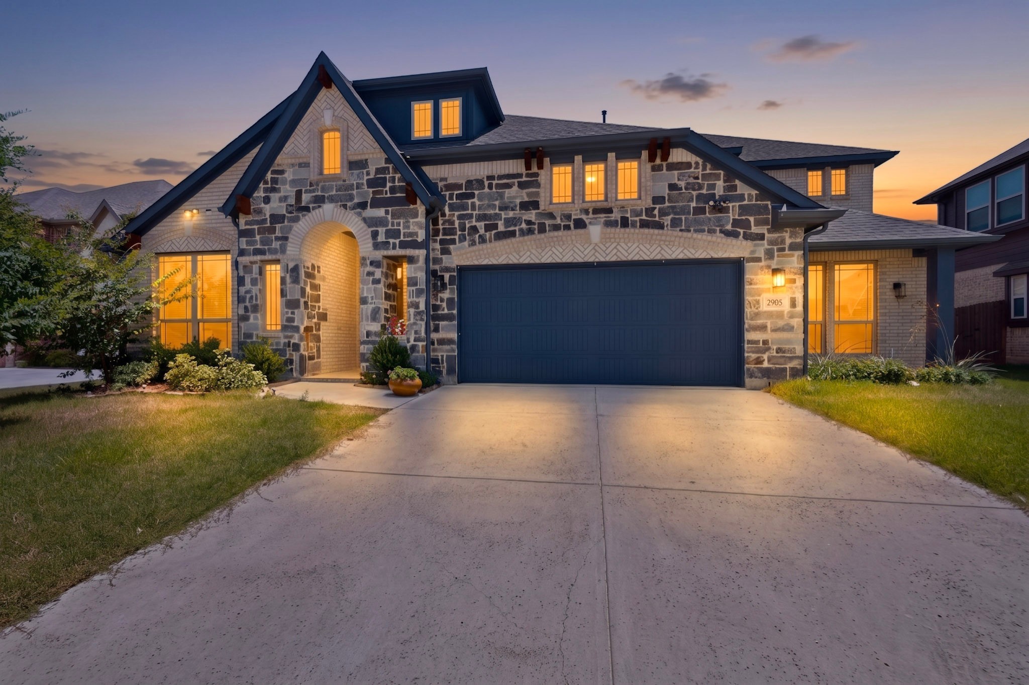 2905 Emerald Trace Drive