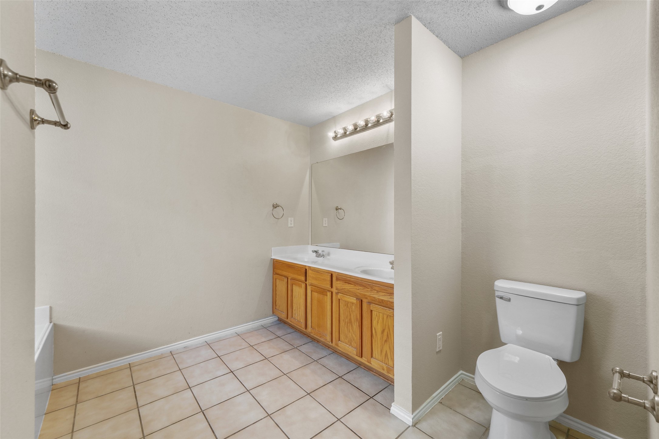 1422 Fairfield Drive