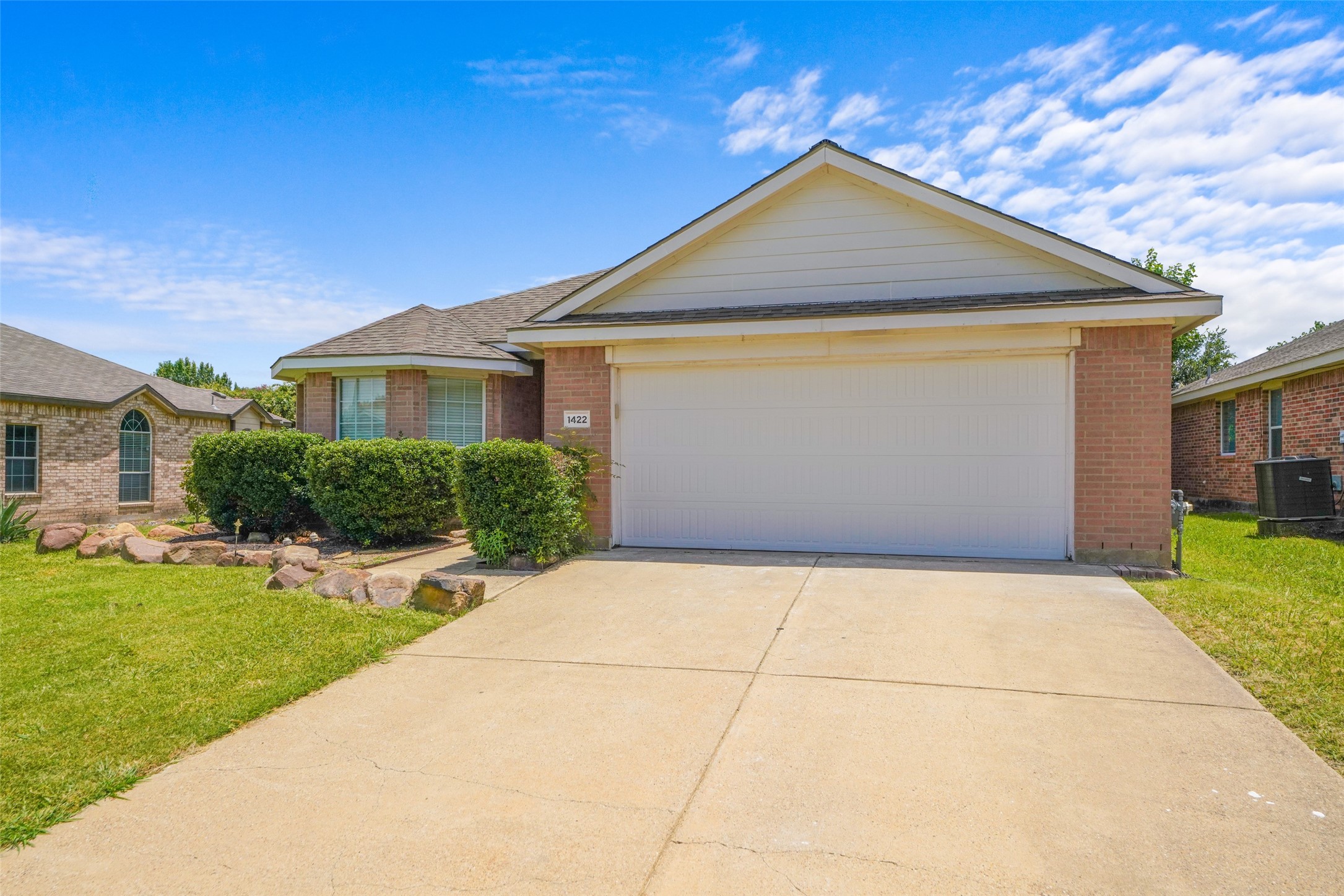 1422 Fairfield Drive
