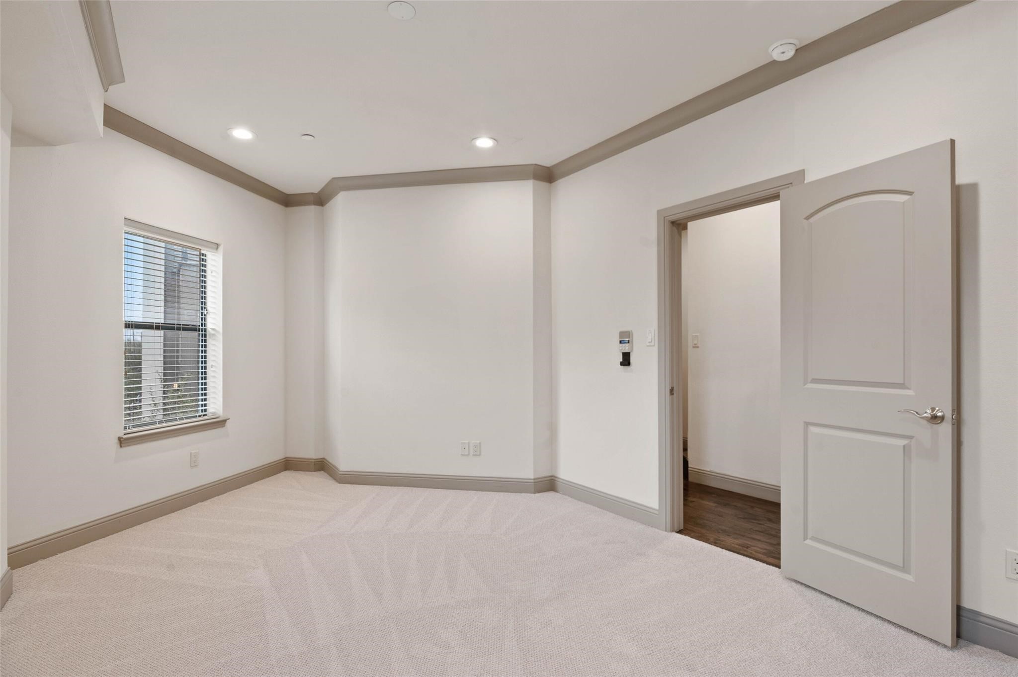1021 Pavillion Avenue 7