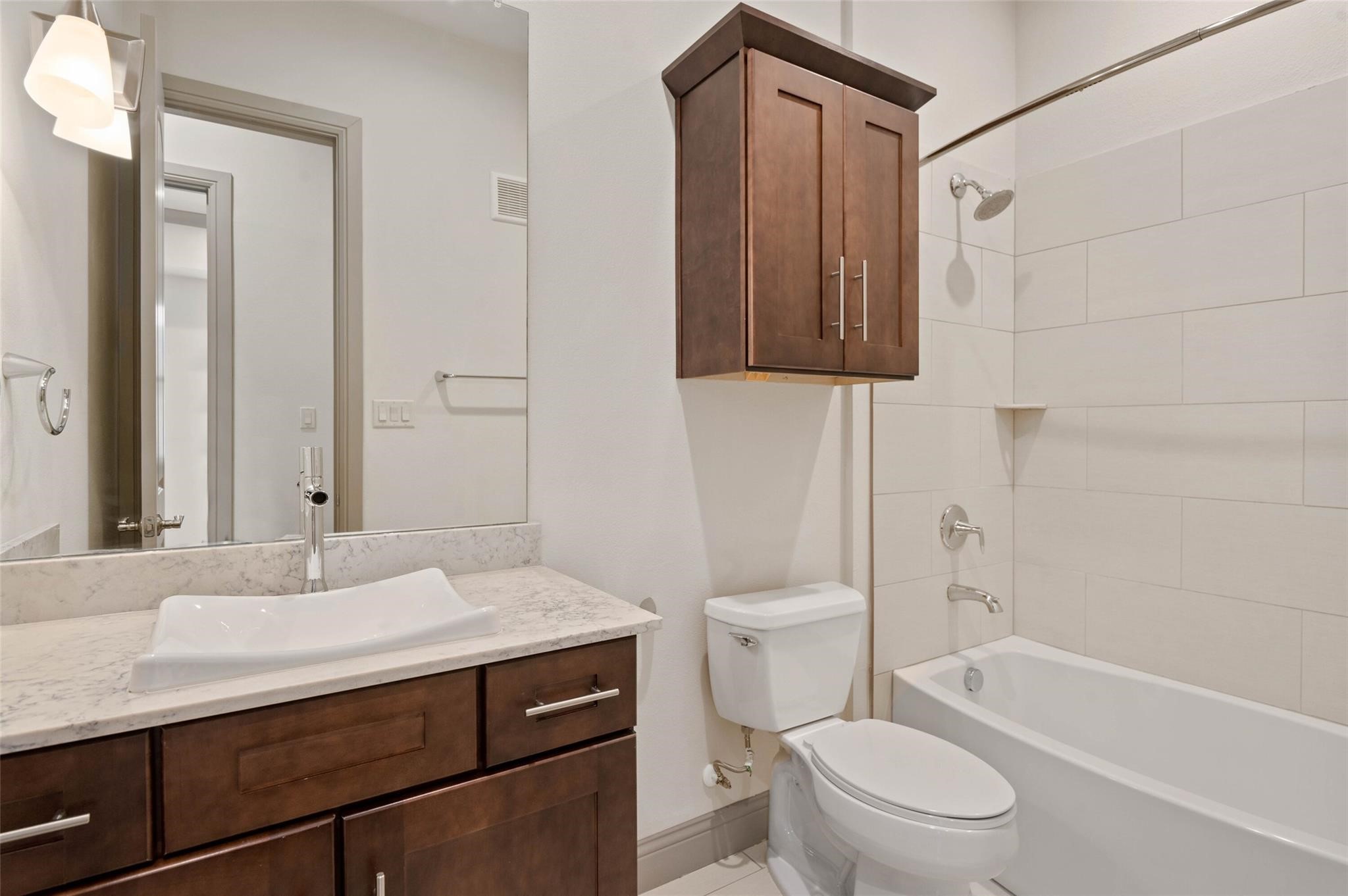 1021 Pavillion Avenue 7