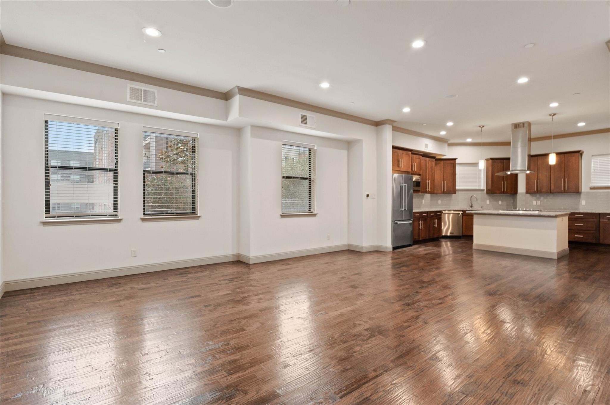 1021 Pavillion Avenue 7