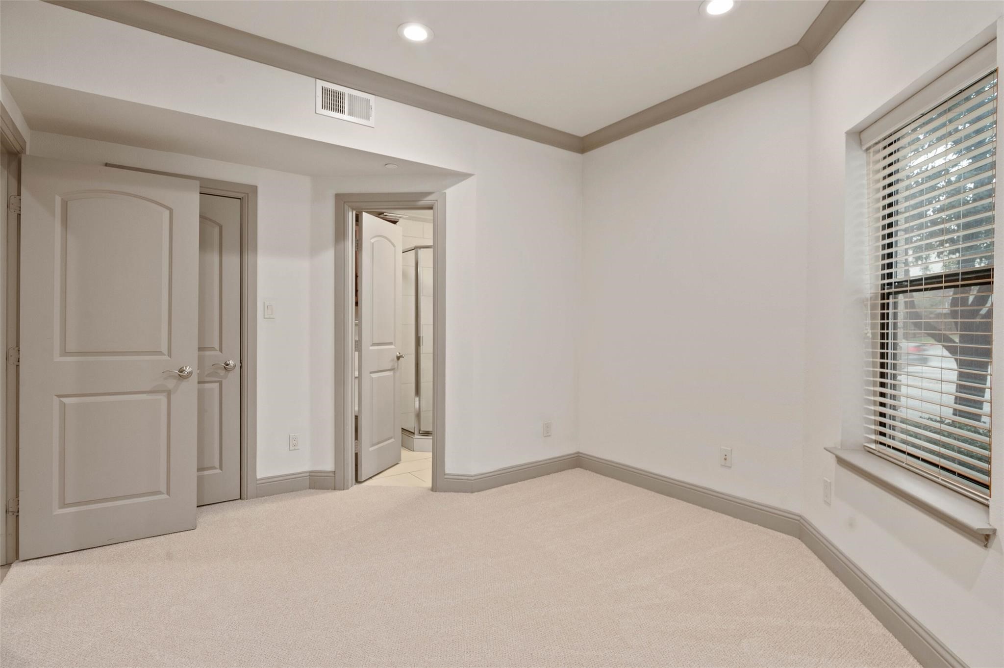 1021 Pavillion Avenue 7