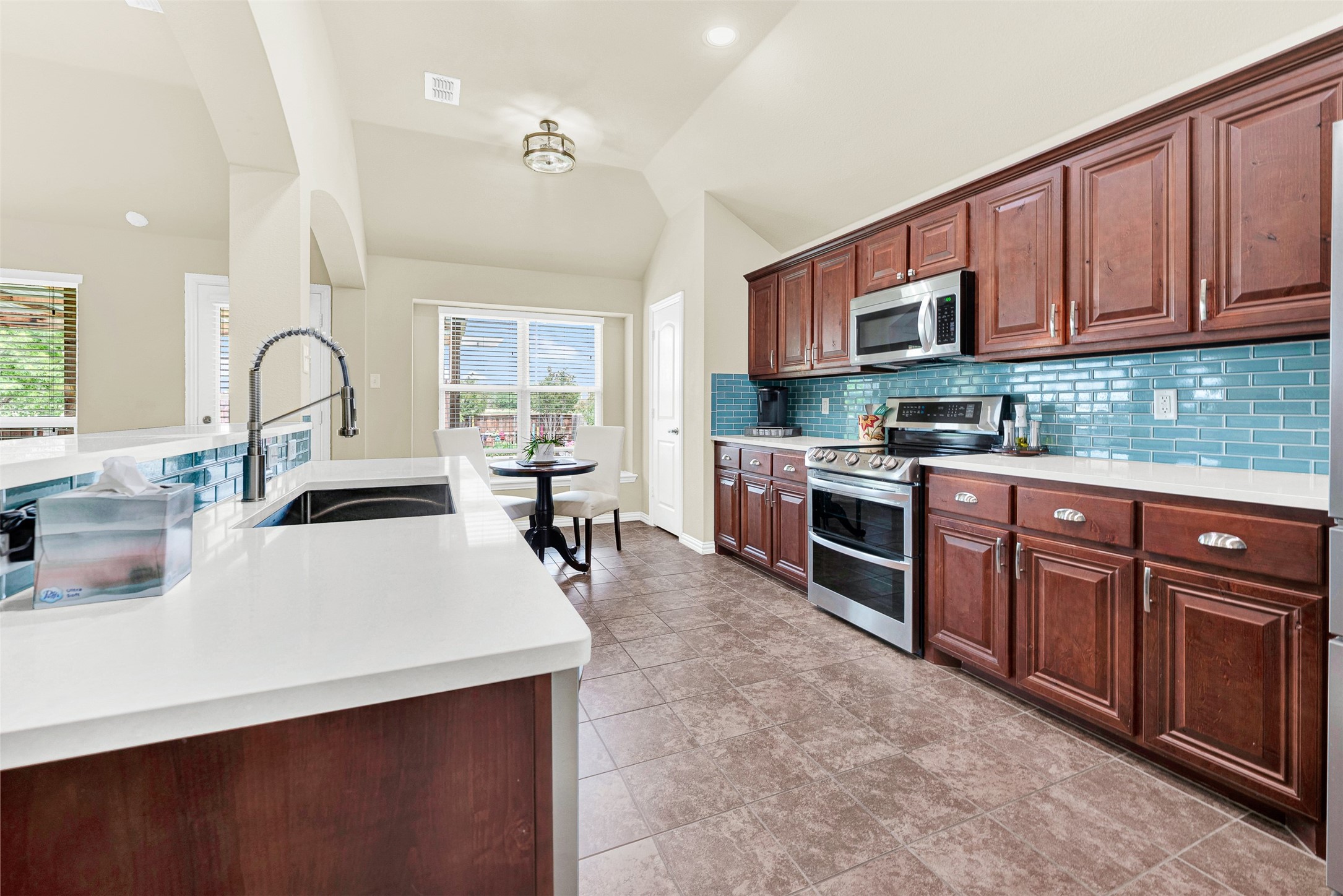 618 Tumbleweed Drive