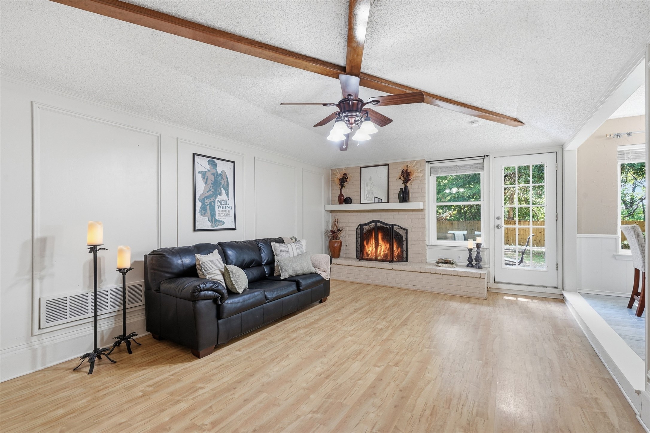 3113 Spring Lake Drive