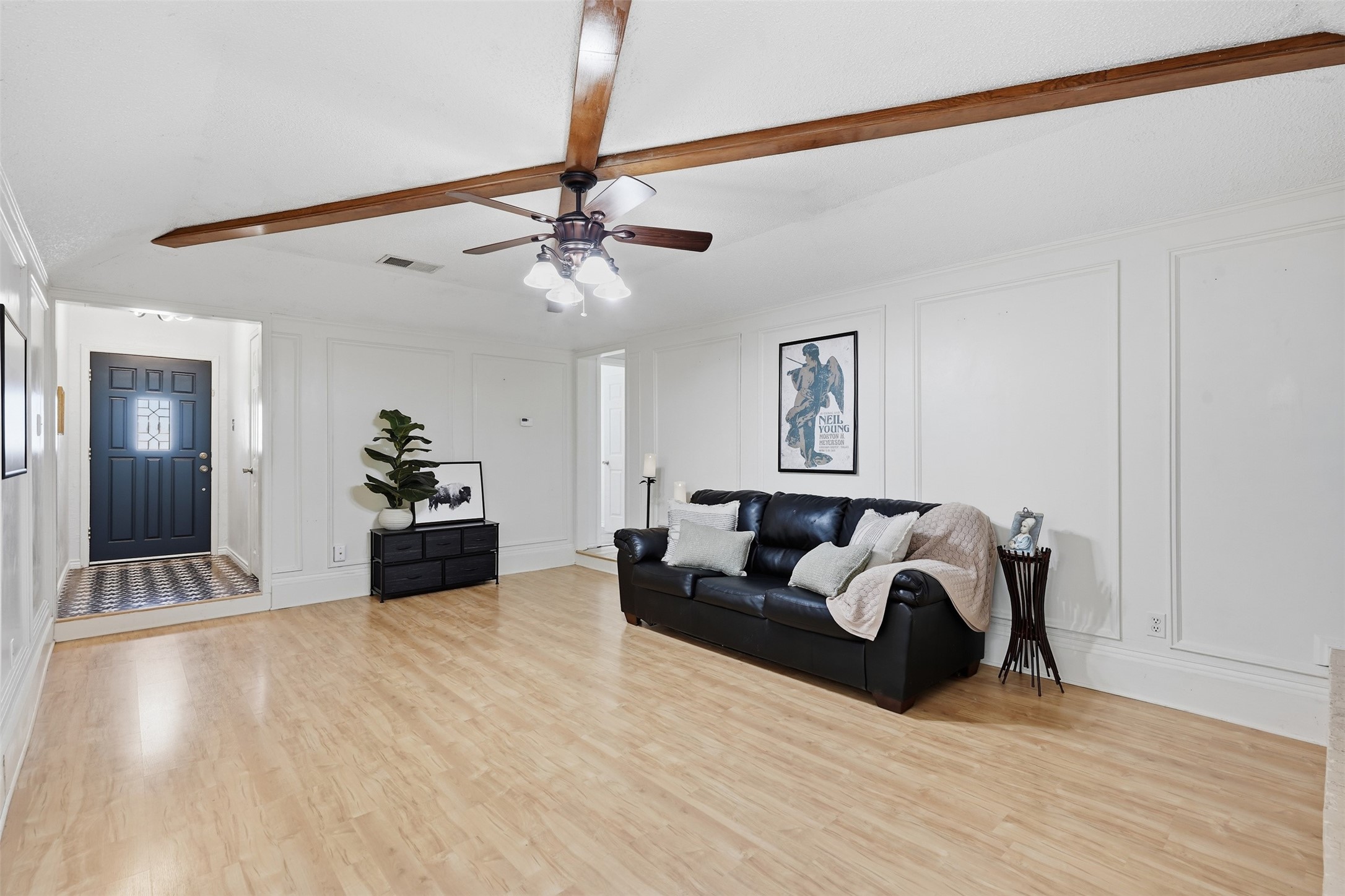 3113 Spring Lake Drive