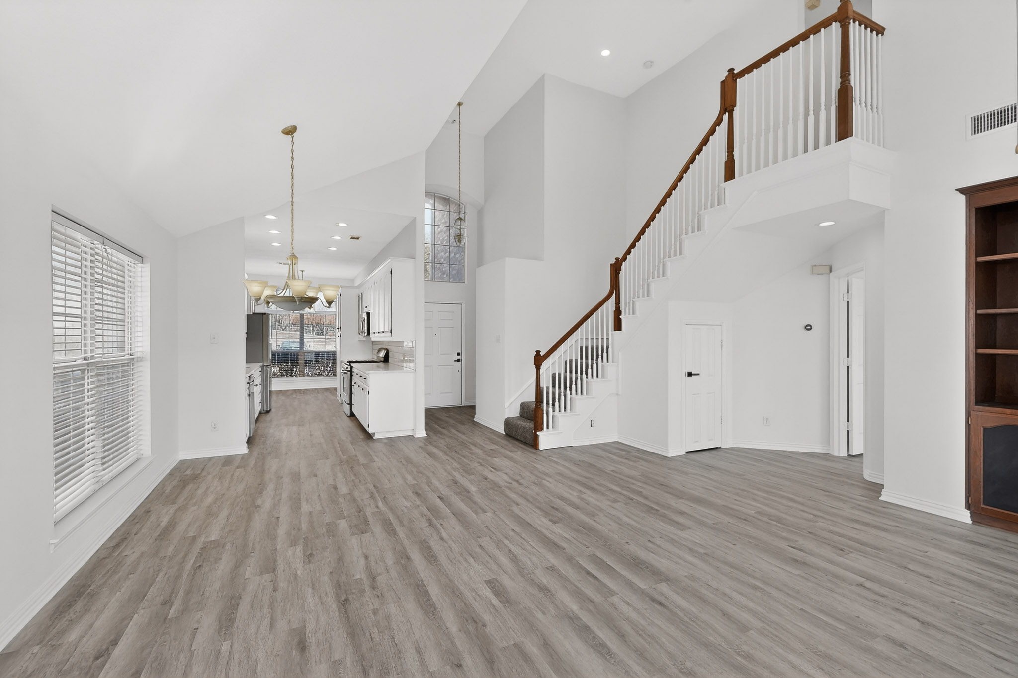 714 Ashbrook Court